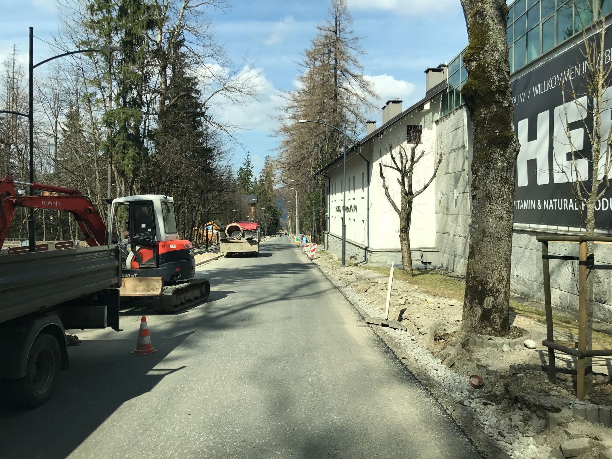 Street view near Best Western Hotel Murowanica Zakopane, Zakopane — © fundacja_geolife (CC BY-SA · Mapillary)