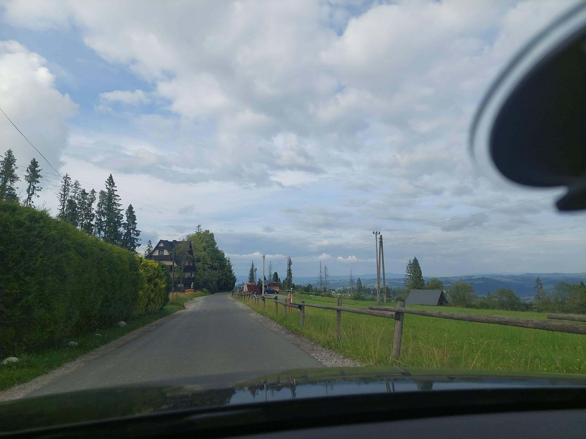 Street view near Pokoje Gościnne "Na Polanie" Iwona Palka, Zakopane — © Apirnus (CC BY-SA · Mapillary)