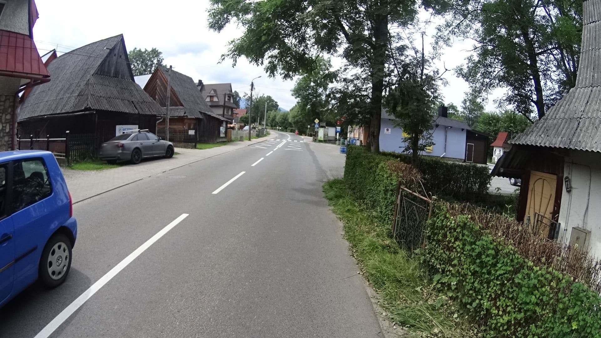 Street view near Pokoje Gościnne "U Dziubusia", Zakopane — © awizonosz (CC BY-SA · Mapillary)