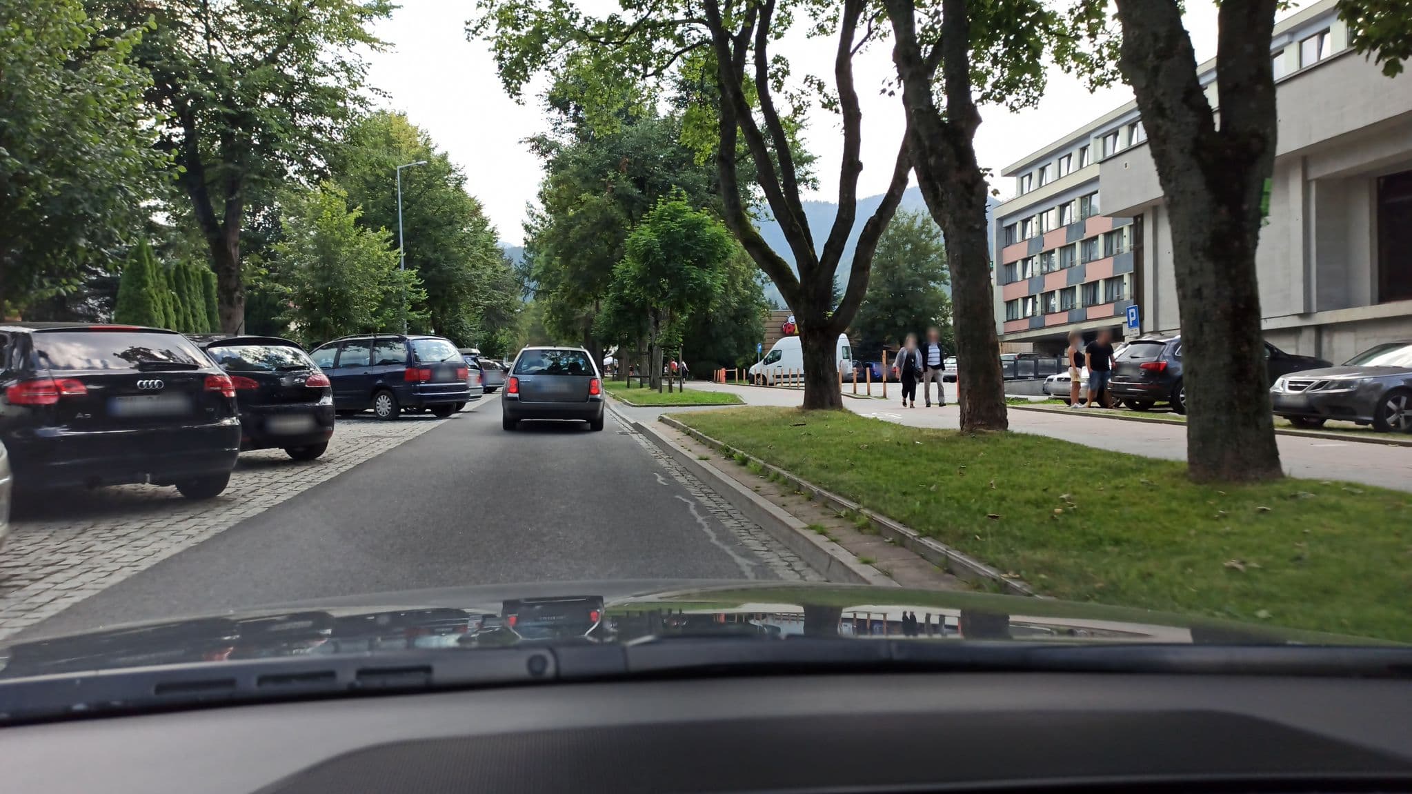 Street view near Dawiec Beata - Wynajem Pokoi, Zakopane — © gandal543 (CC BY-SA · Mapillary)