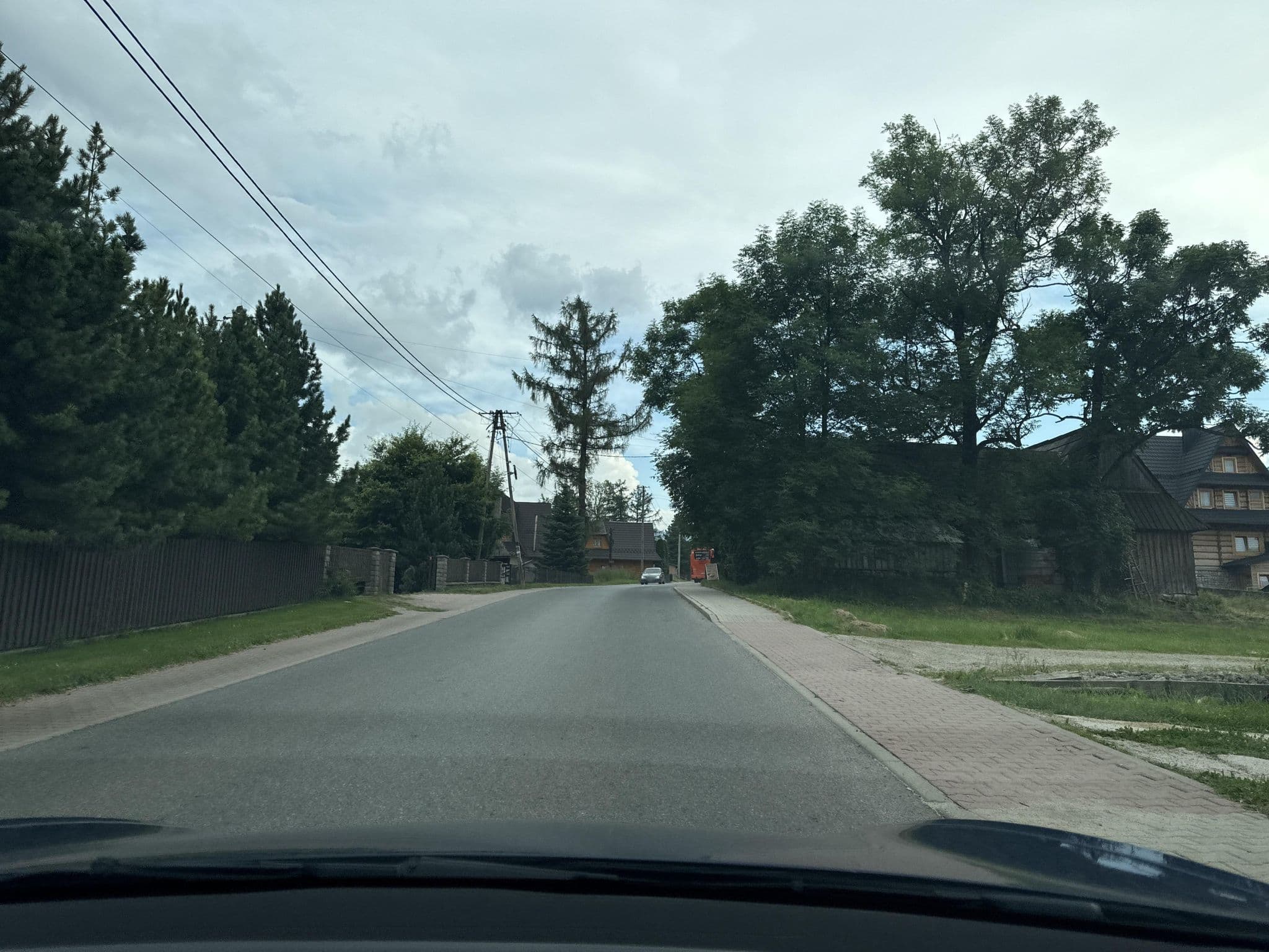 Street view near Pensjonat "U Grażyny", Murzasichle — © kino (CC BY-SA · Mapillary)