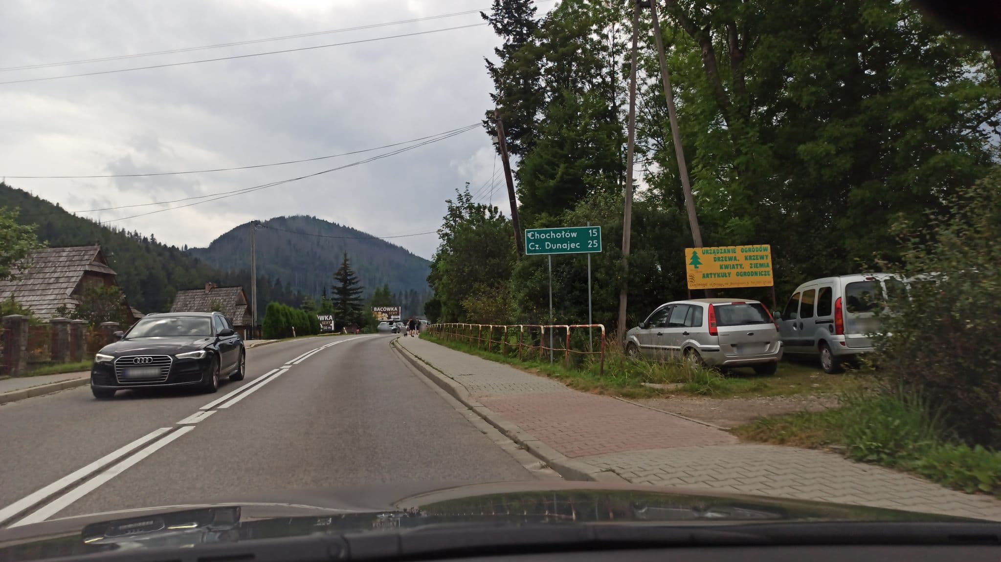 Street view near Domek Drewniany pod Giewontem z kominkiem, Kościelisko — © gandal543 (CC BY-SA · Mapillary)