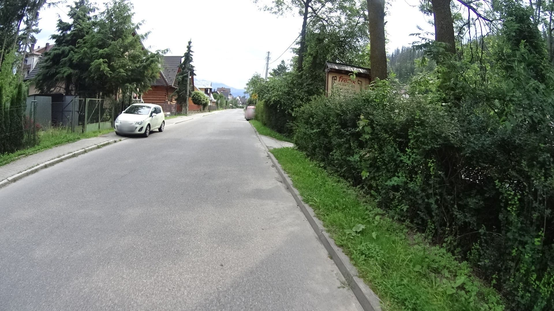 Street view near Zakobooking S.C. Barbara Kostecka Alina Bafia, Poronin — © awizonosz (CC BY-SA · Mapillary)
