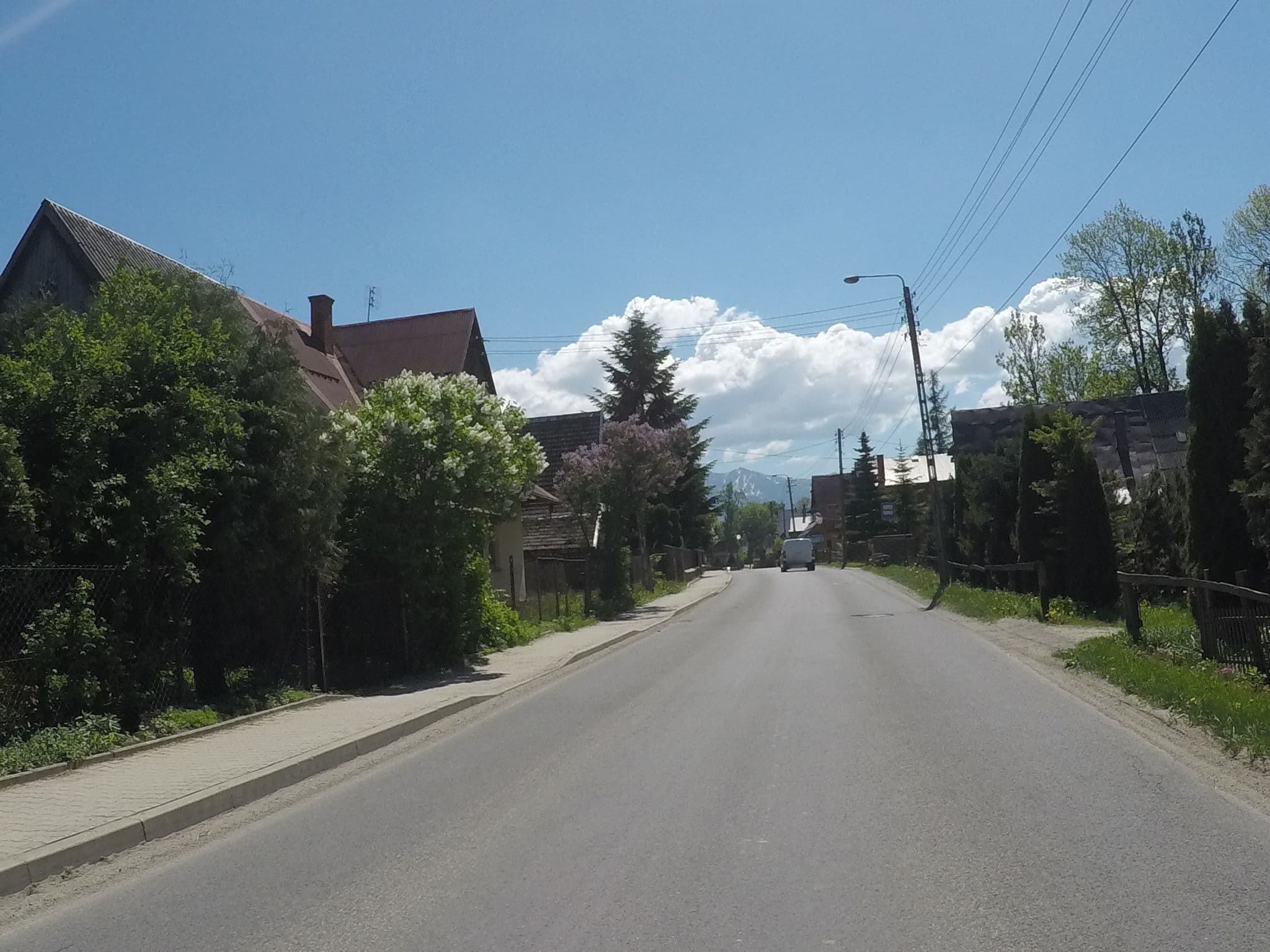 Street view near Wynajem Pokoi i Żywienie Gał Andrzej Stanisław, Poronin — © chrisbeddow (CC BY-SA · Mapillary)