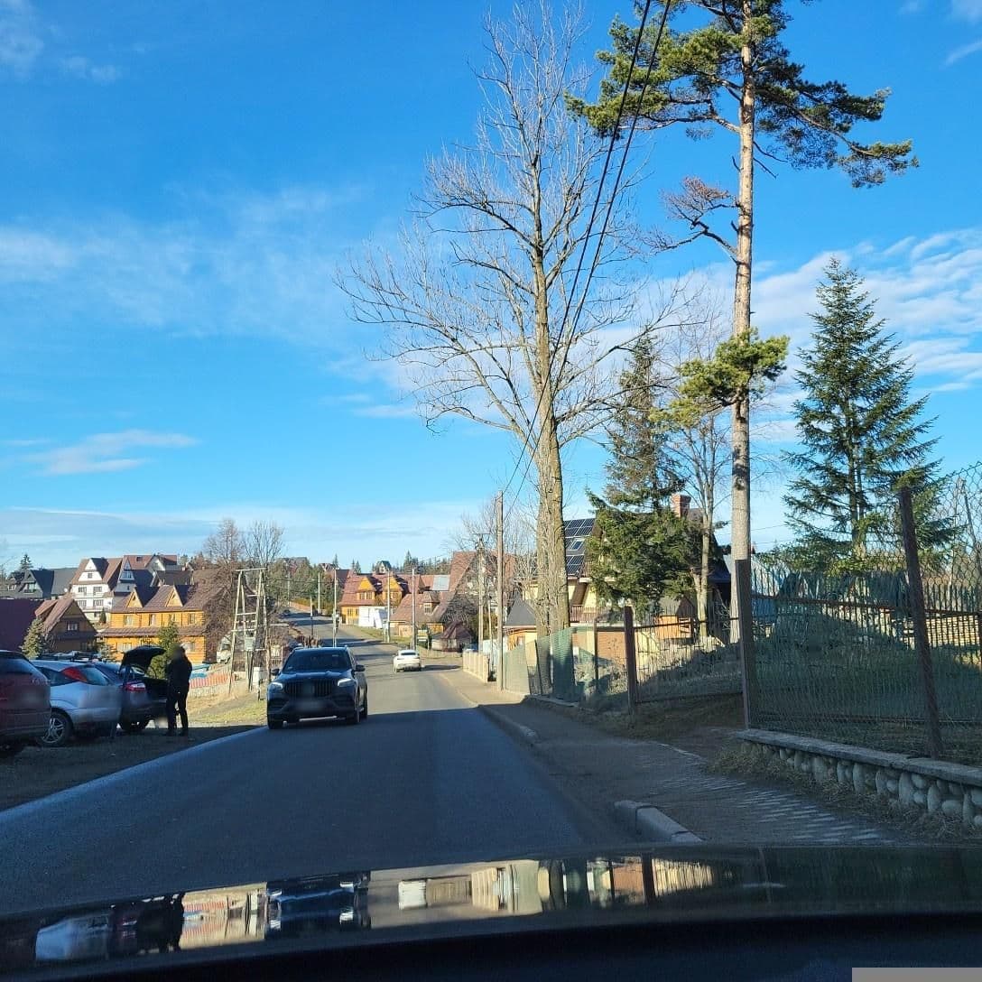 Street view near Gabrysia. Domek wypoczynkowy, Bukowina Tatrzańska — © picturehoover (CC BY-SA · Mapillary)