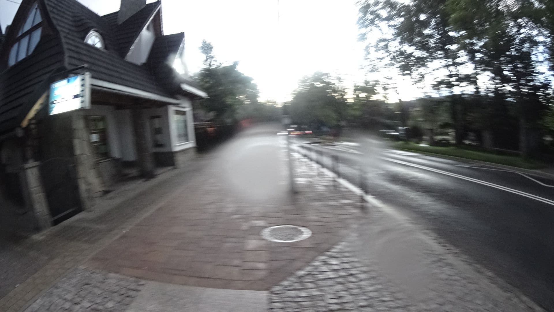 Street view near Zbyszko. Wynajem pokoi gościnnych, Zakopane — © awizonosz (CC BY-SA · Mapillary)