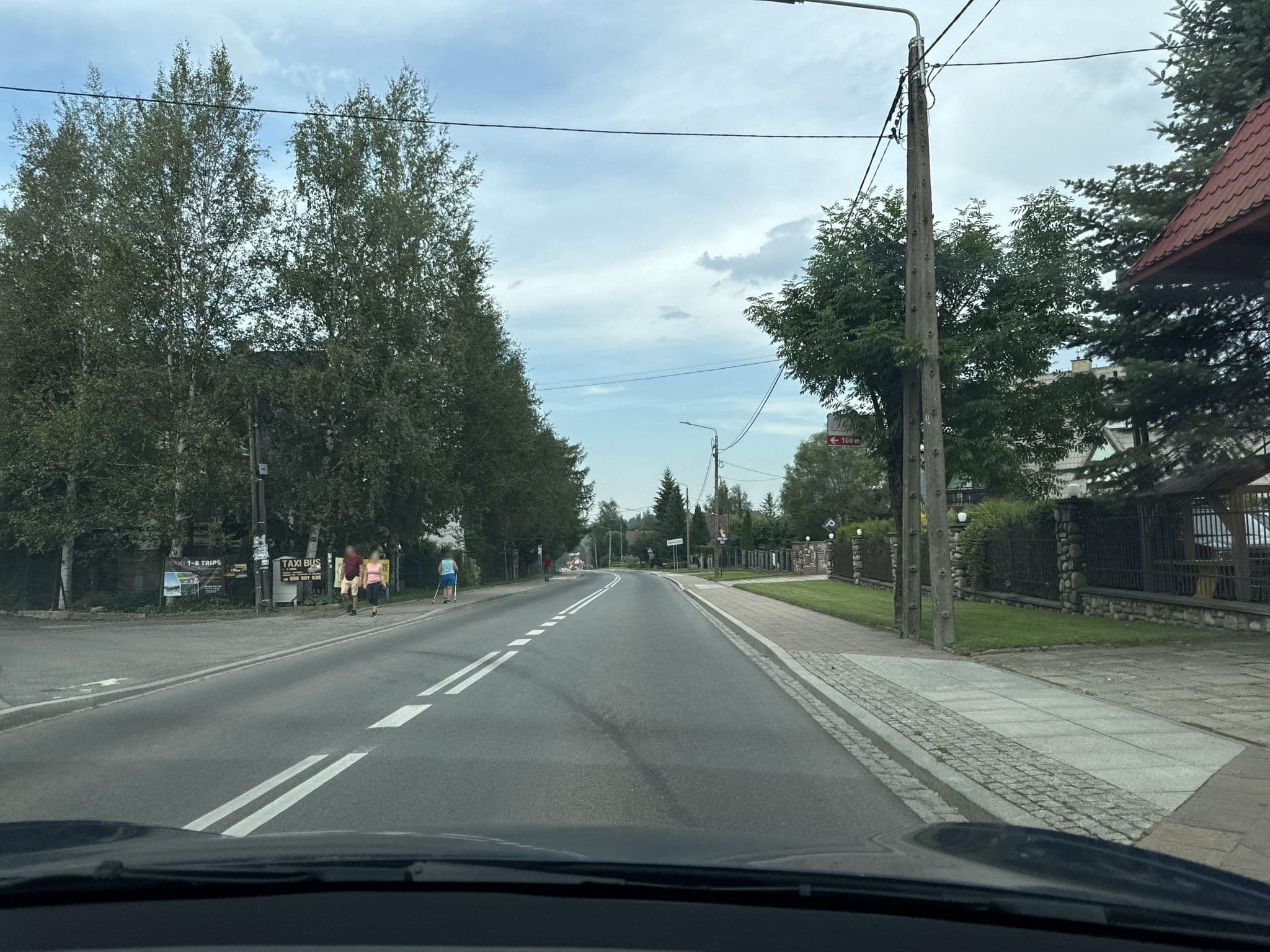 Street view near Ciżemka-Pod Belką, Zakopane — © kino (CC BY-SA · Mapillary)