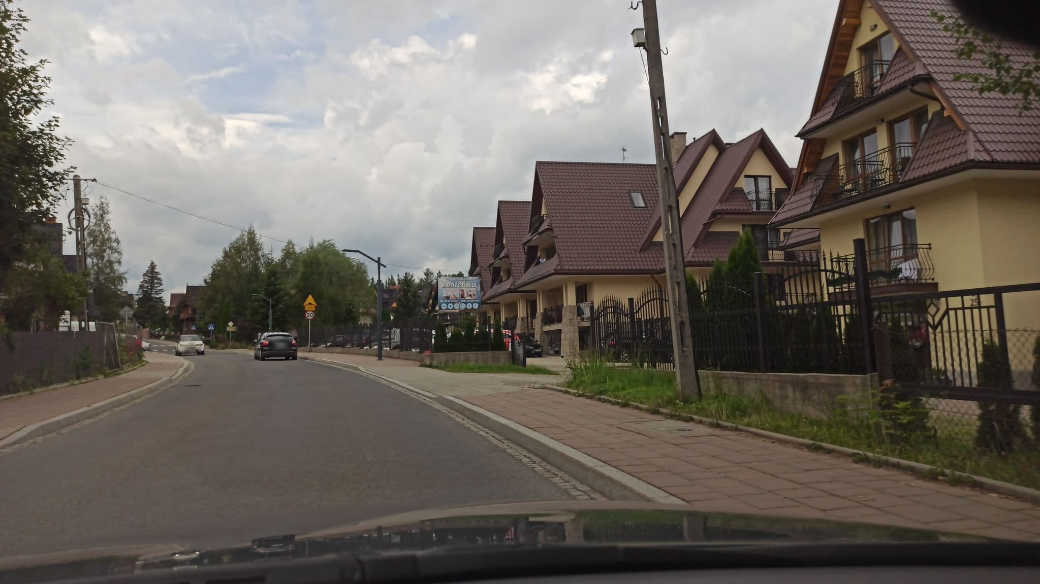 Street view near Krzesanica, Zakopane — © gandal543 (CC BY-SA · Mapillary)