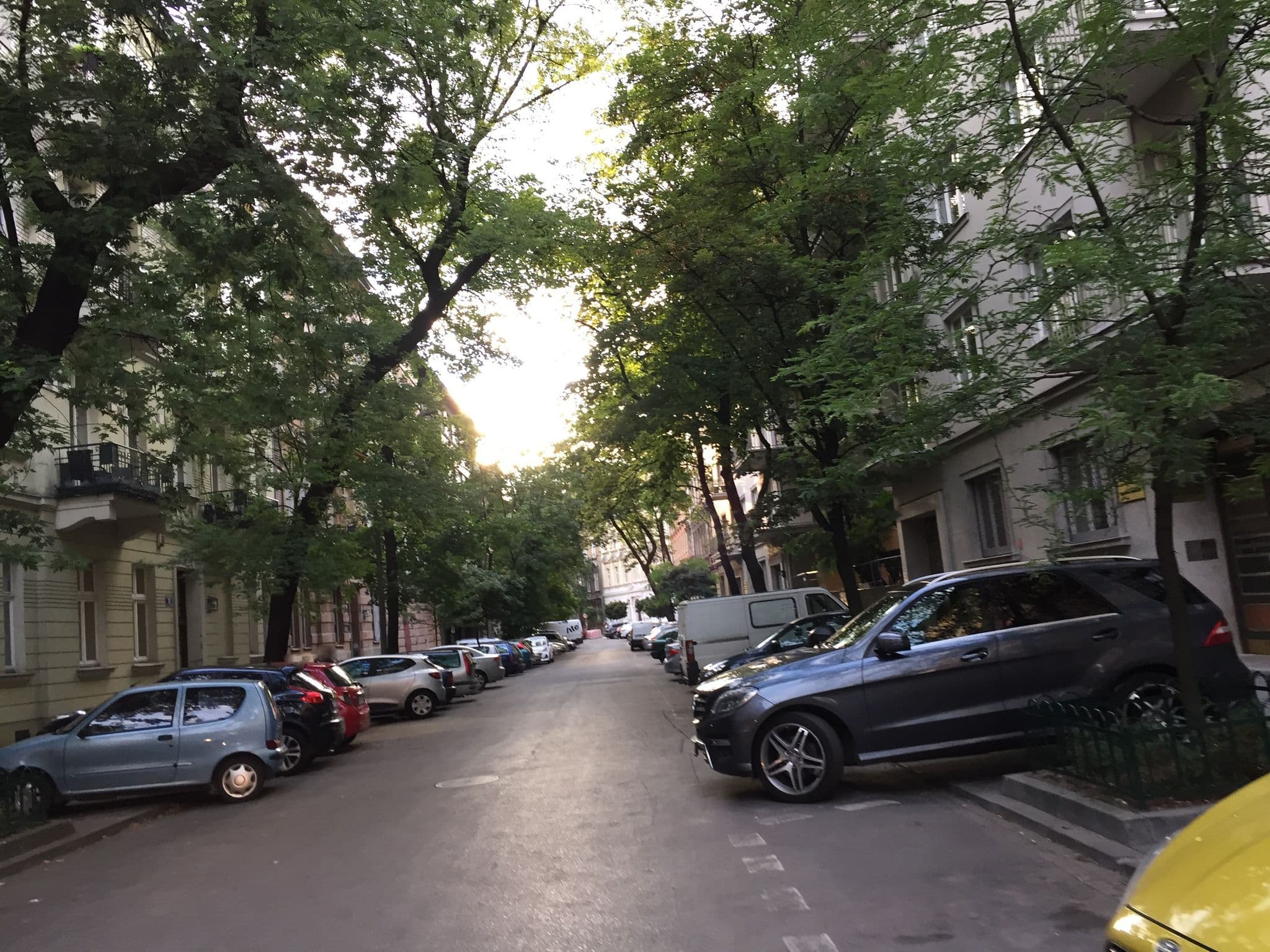 Street view near Wawel Apartments Sarego Residence, Kraków — © richlv (CC BY-SA · Mapillary)