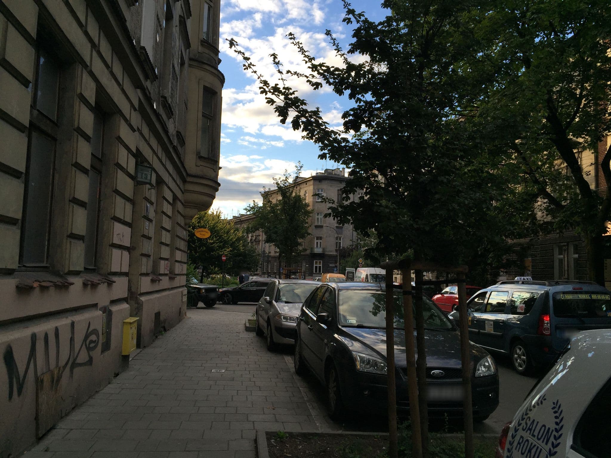 Street view near Apartament z Balkonem w Centrum - 24-hour Check-in, Kraków — © richlv (CC BY-SA · Mapillary)