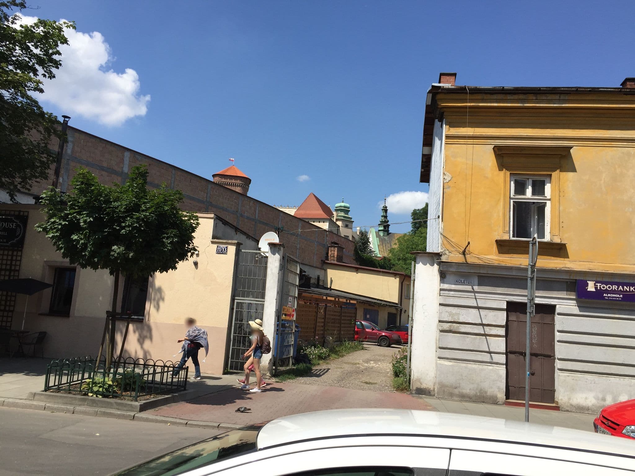 Street view near Dom sw Szymona Kraków, Kraków — © richlv (CC BY-SA · Mapillary)
