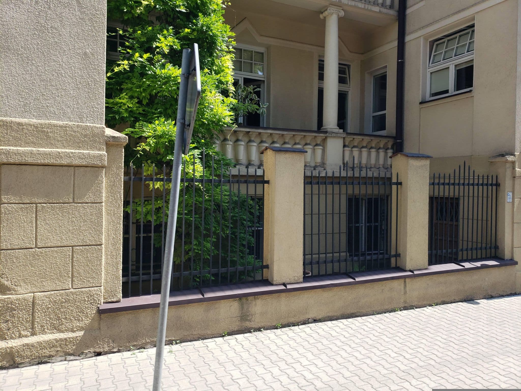 Street view near Young Hostel, Kraków — © mapfool (CC BY-SA · Mapillary)