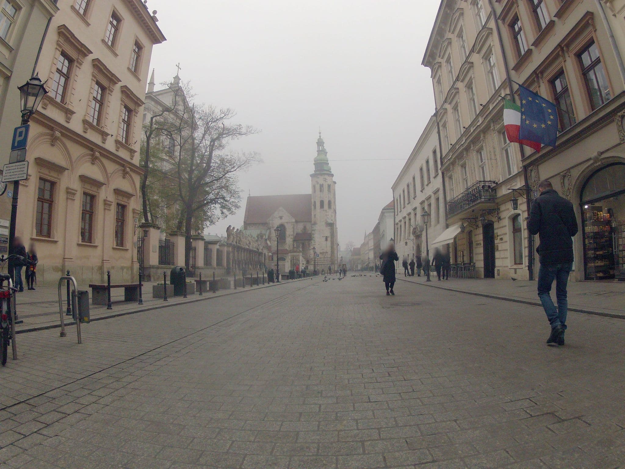 Street view near City View Apartments, Kraków — © ekeshkekesh (CC BY-SA · Mapillary)