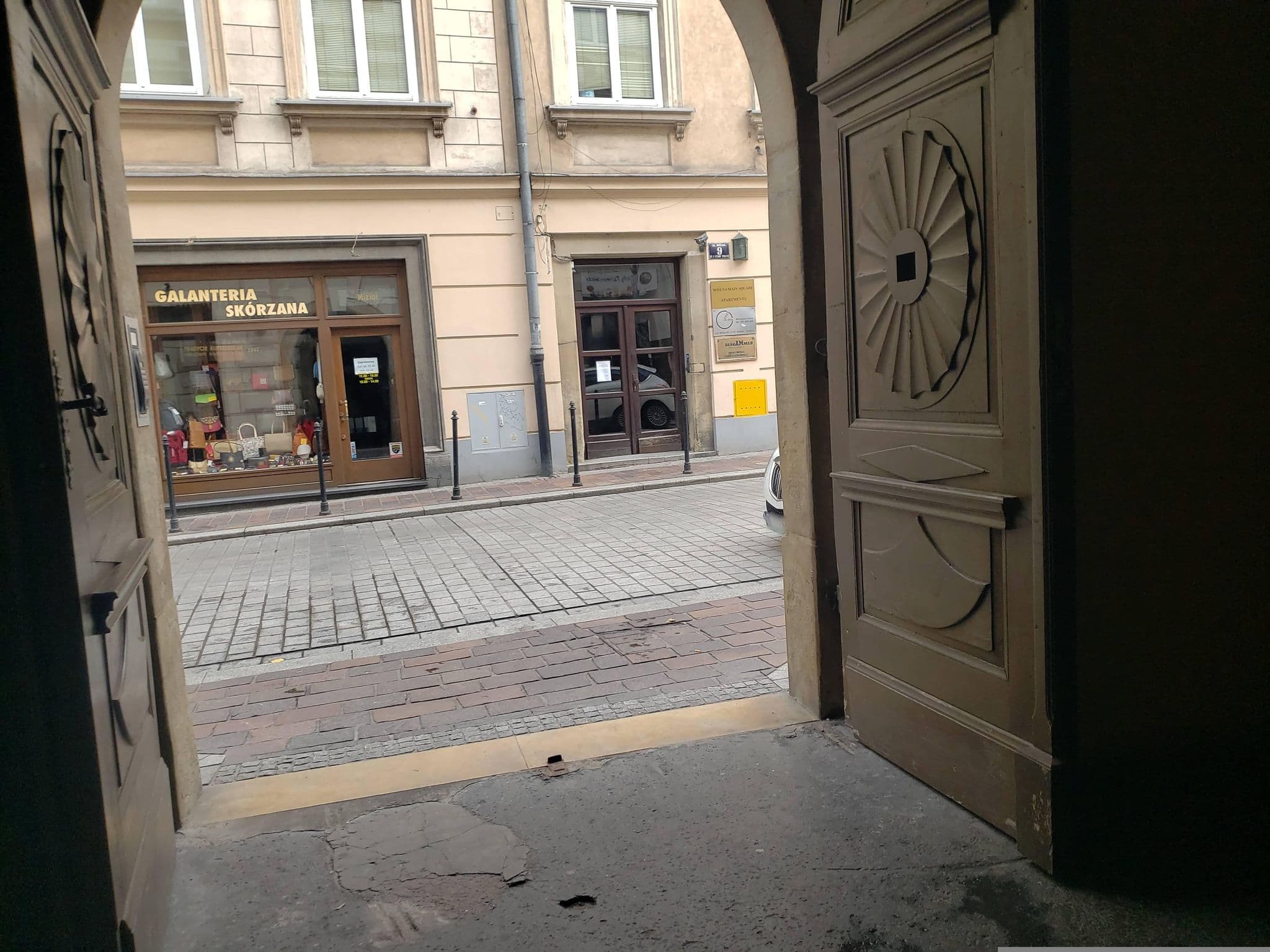 Street view near Unikat Guest Rooms, Kraków — © mapfool (CC BY-SA · Mapillary)