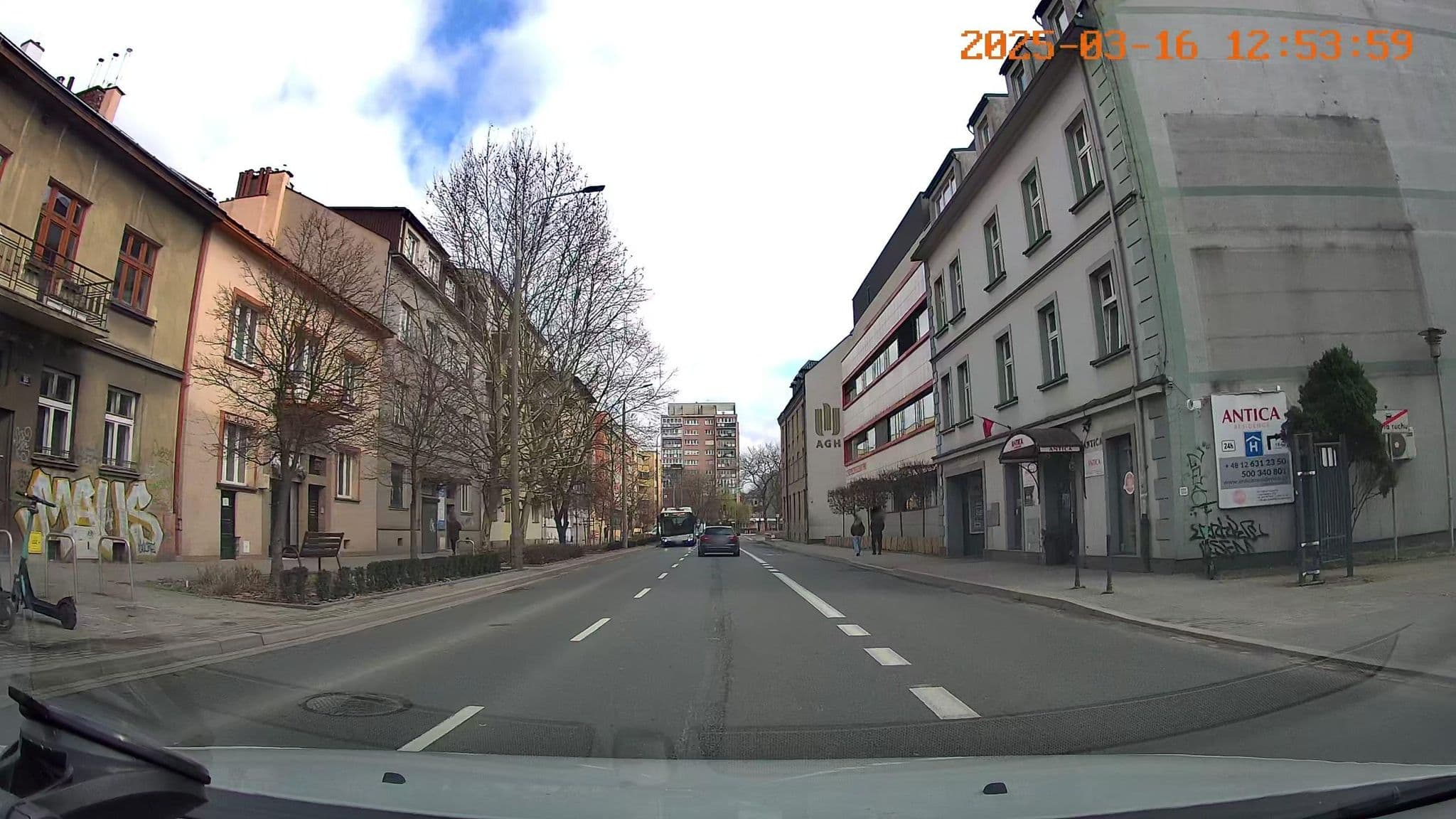 Street view near Hotel Antica, Kraków — © jswk (CC BY-SA · Mapillary)