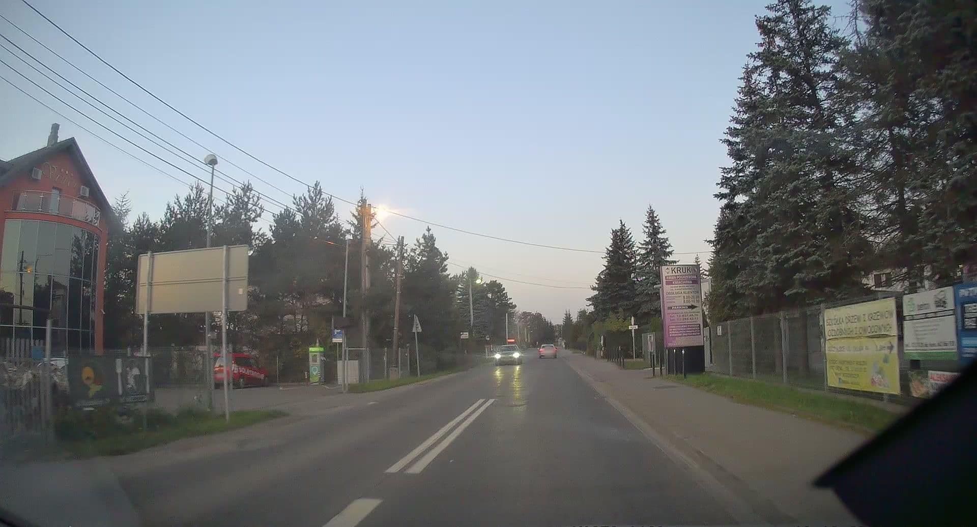 Street view near Pod Kasztanem. Apartamenty, Rząska — © edc22 (CC BY-SA · Mapillary)