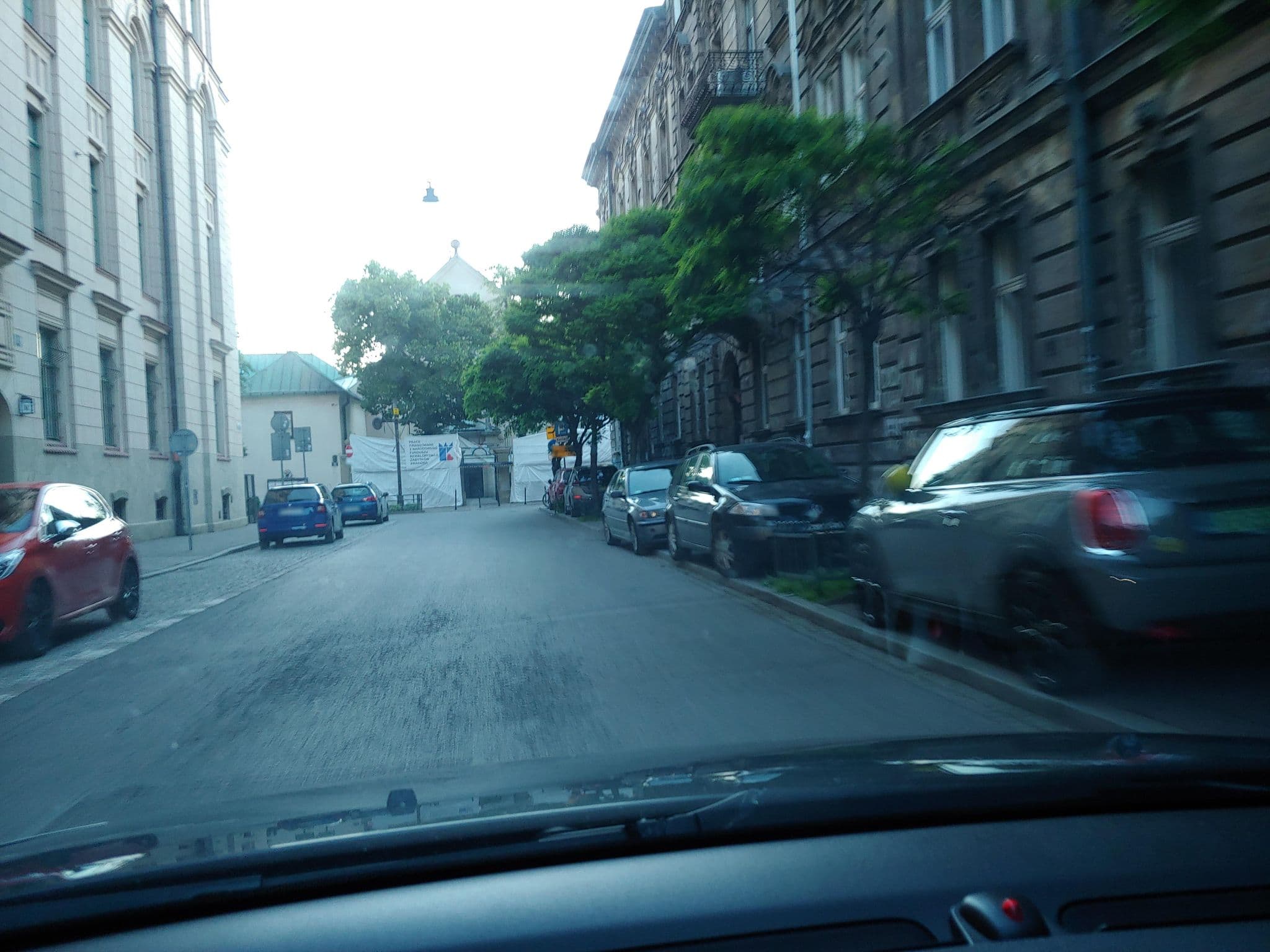 Street view near Pause Guest House, Kraków — © thewartek (CC BY-SA · Mapillary)