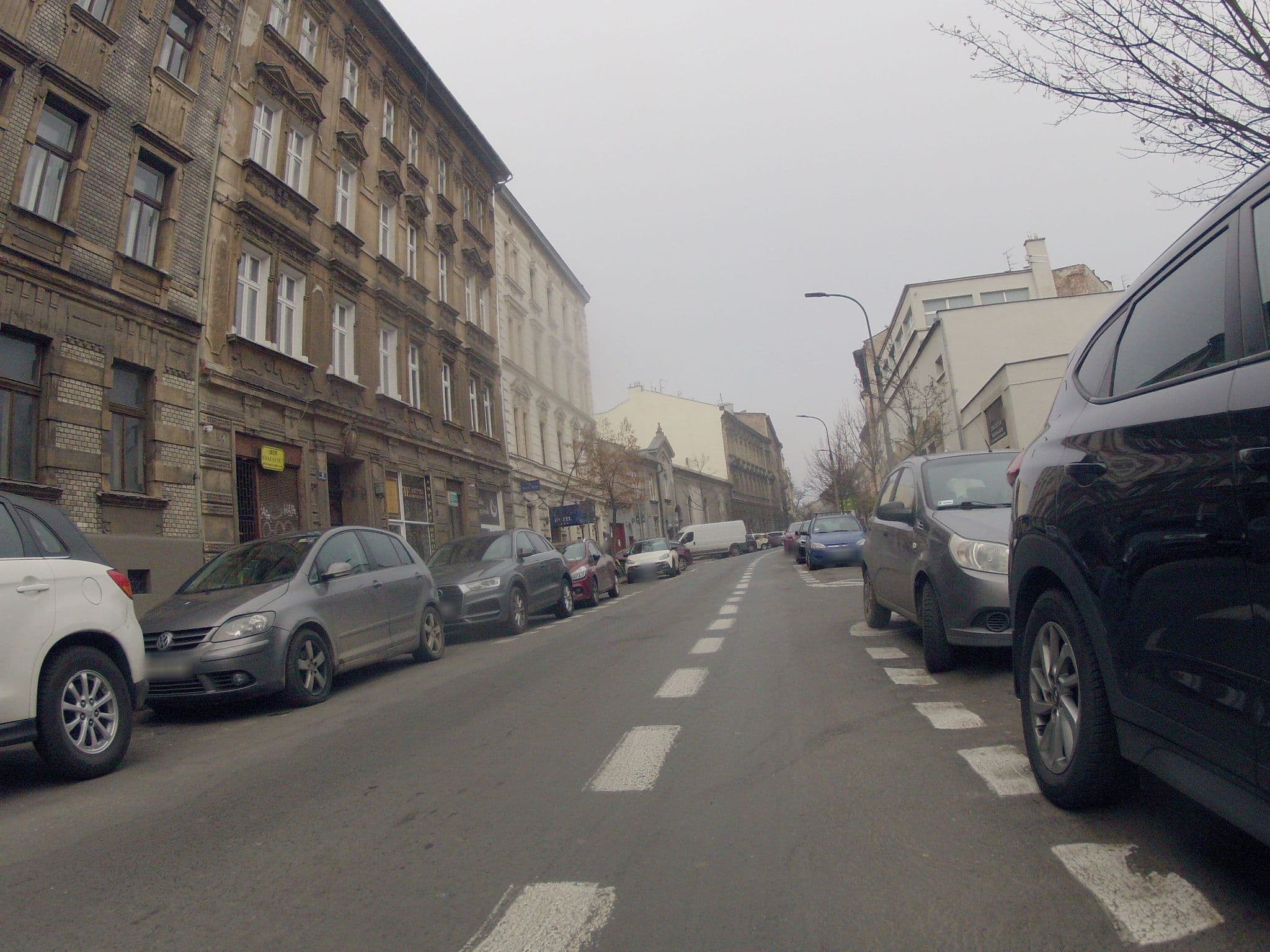 Street view near Arts Apartments, Kraków — © ekeshkekesh (CC BY-SA · Mapillary)