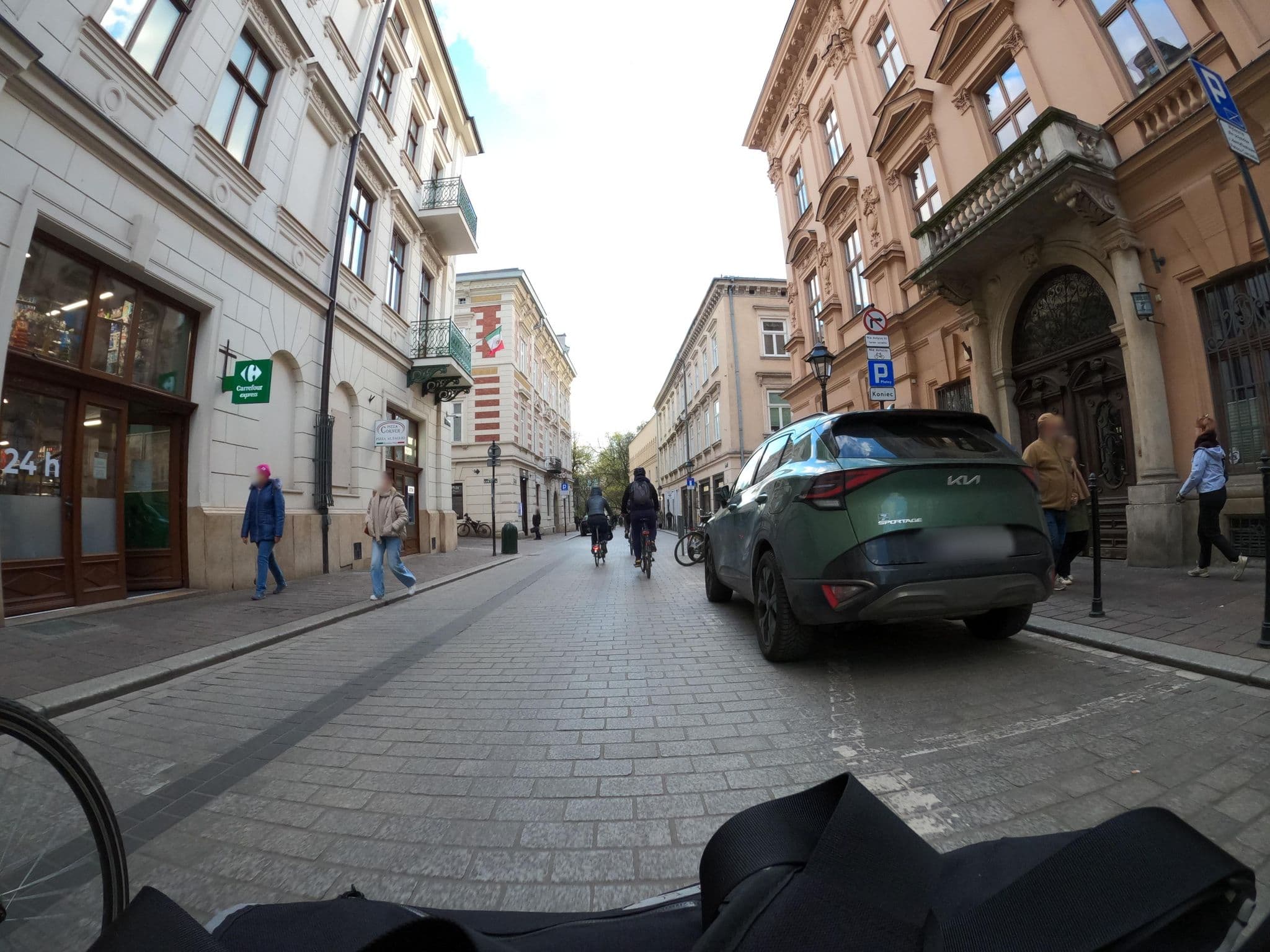 Street view near Gołębia 8 Residence, Kraków — © masterofnoroad (CC BY-SA · Mapillary)