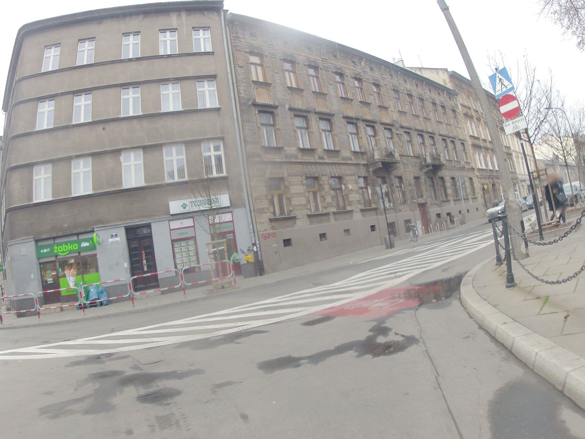 Street view near T & T Hostel, Kraków — © ekeshkekesh (CC BY-SA · Mapillary)