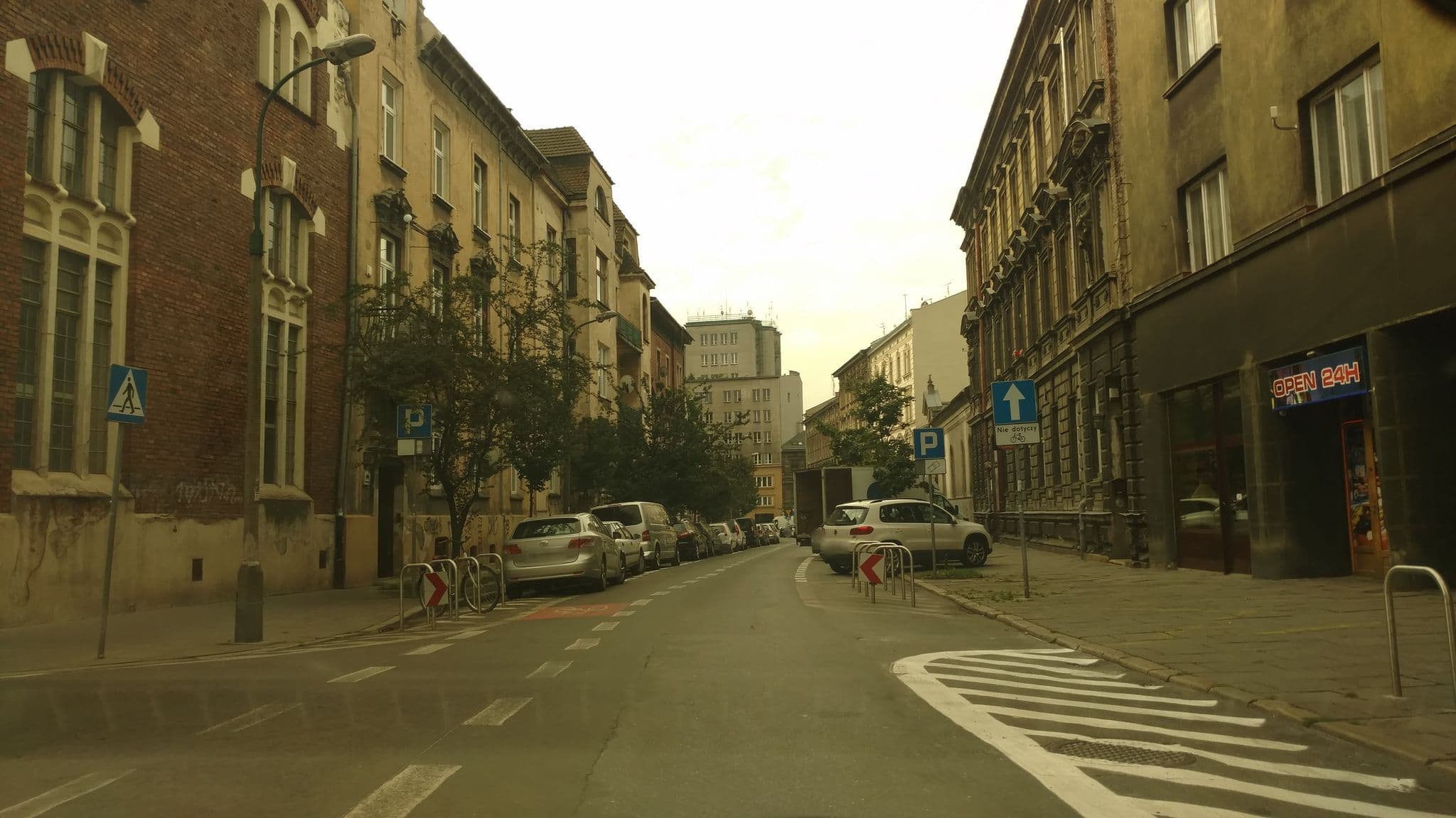 Street view near Marco Apartments, Kraków — © krzyk (CC BY-SA · Mapillary)