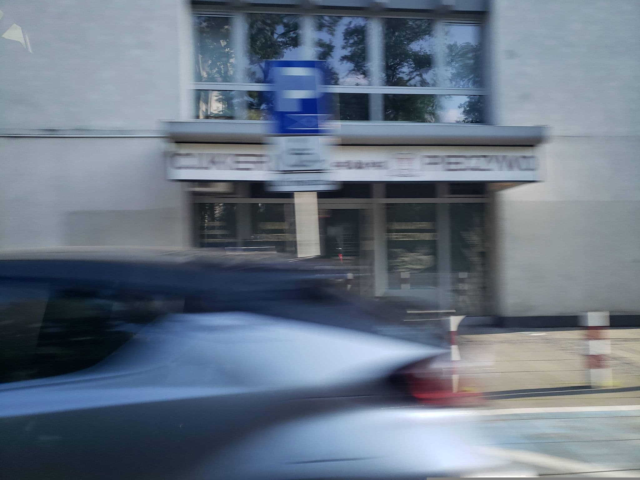 Street view near Apartament Skyfall, Kraków — © mapfool (CC BY-SA · Mapillary)