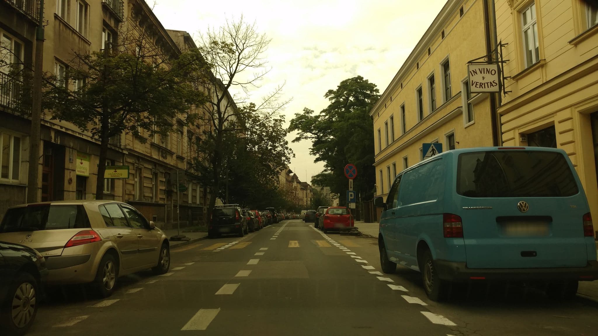 Street view near Leaba Hostel, Kraków — © krzyk (CC BY-SA · Mapillary)