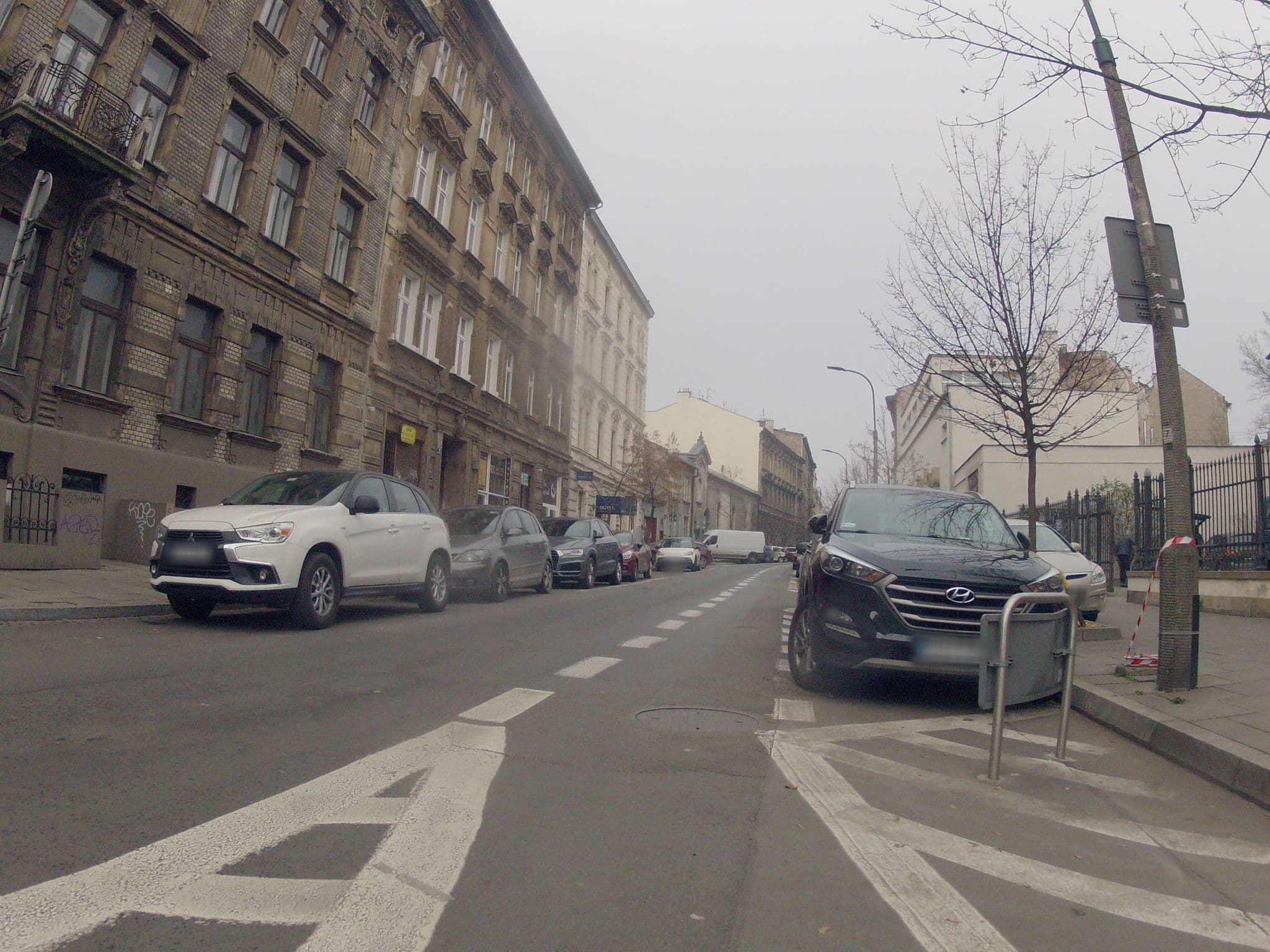 Street view near VisitKrak, Kraków — © ekeshkekesh (CC BY-SA · Mapillary)