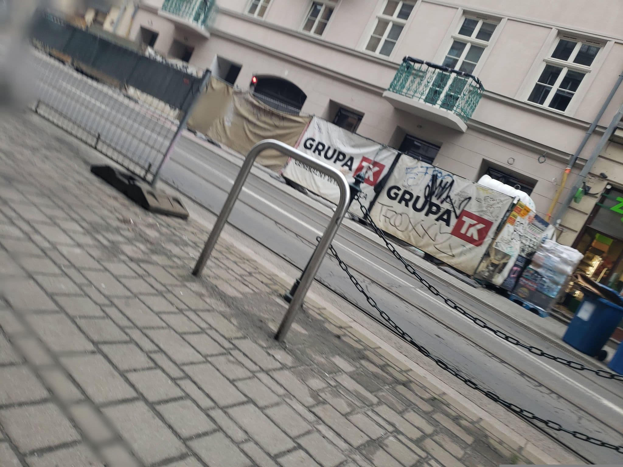 Street view near Pergamin Apartaments, Kraków — © mapfool (CC BY-SA · Mapillary)