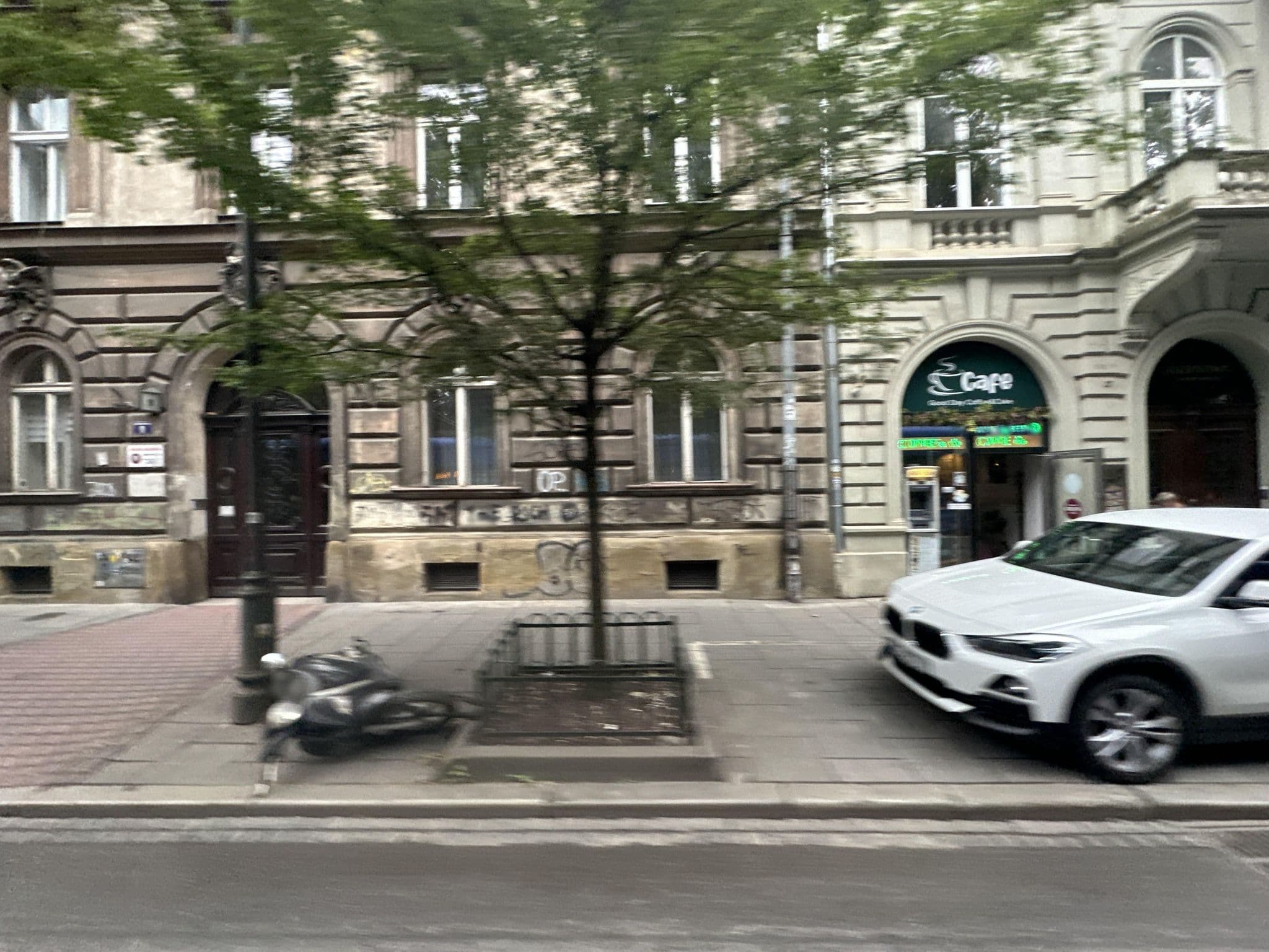 Street view near Hostel Centrum, Kraków — © quickness805 (CC BY-SA · Mapillary)