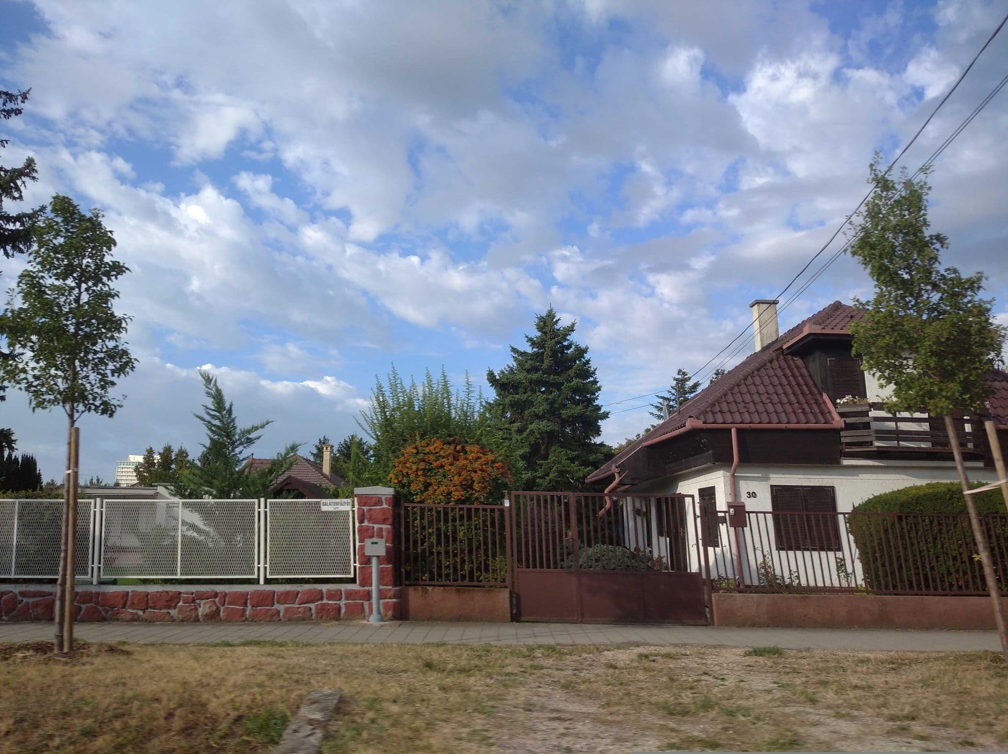 Street view near Valéria Vendégáz, Balatonalmádi — © grozsa11 (CC BY-SA · Mapillary)