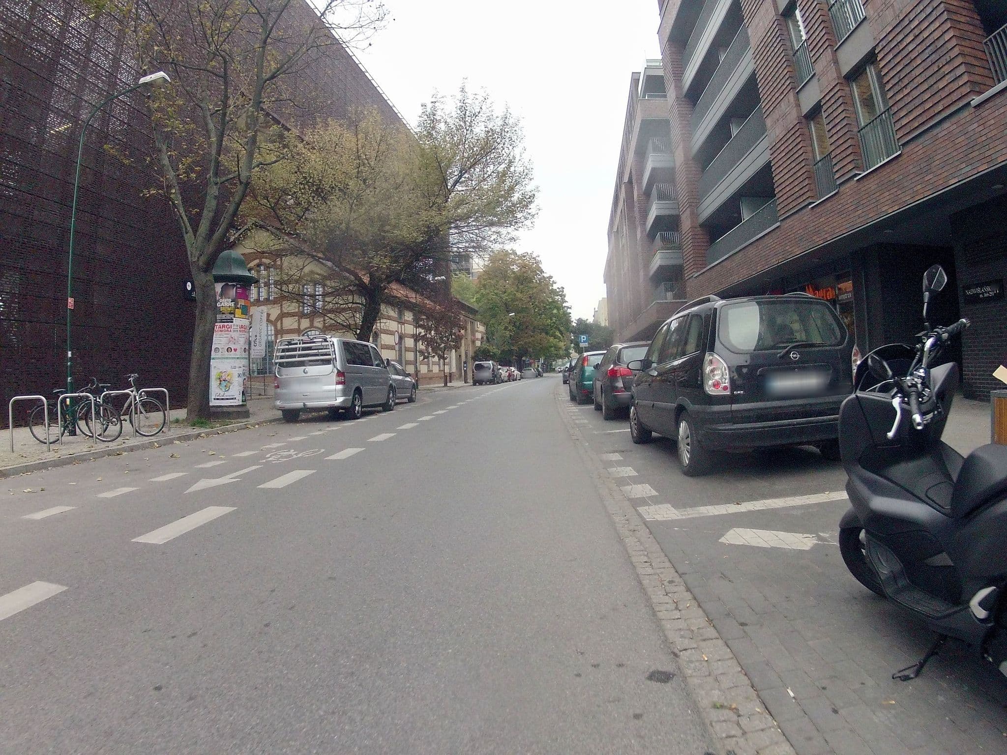 Street view near Passion Luxury Apartments, Kraków — © ekeshkekesh (CC BY-SA · Mapillary)