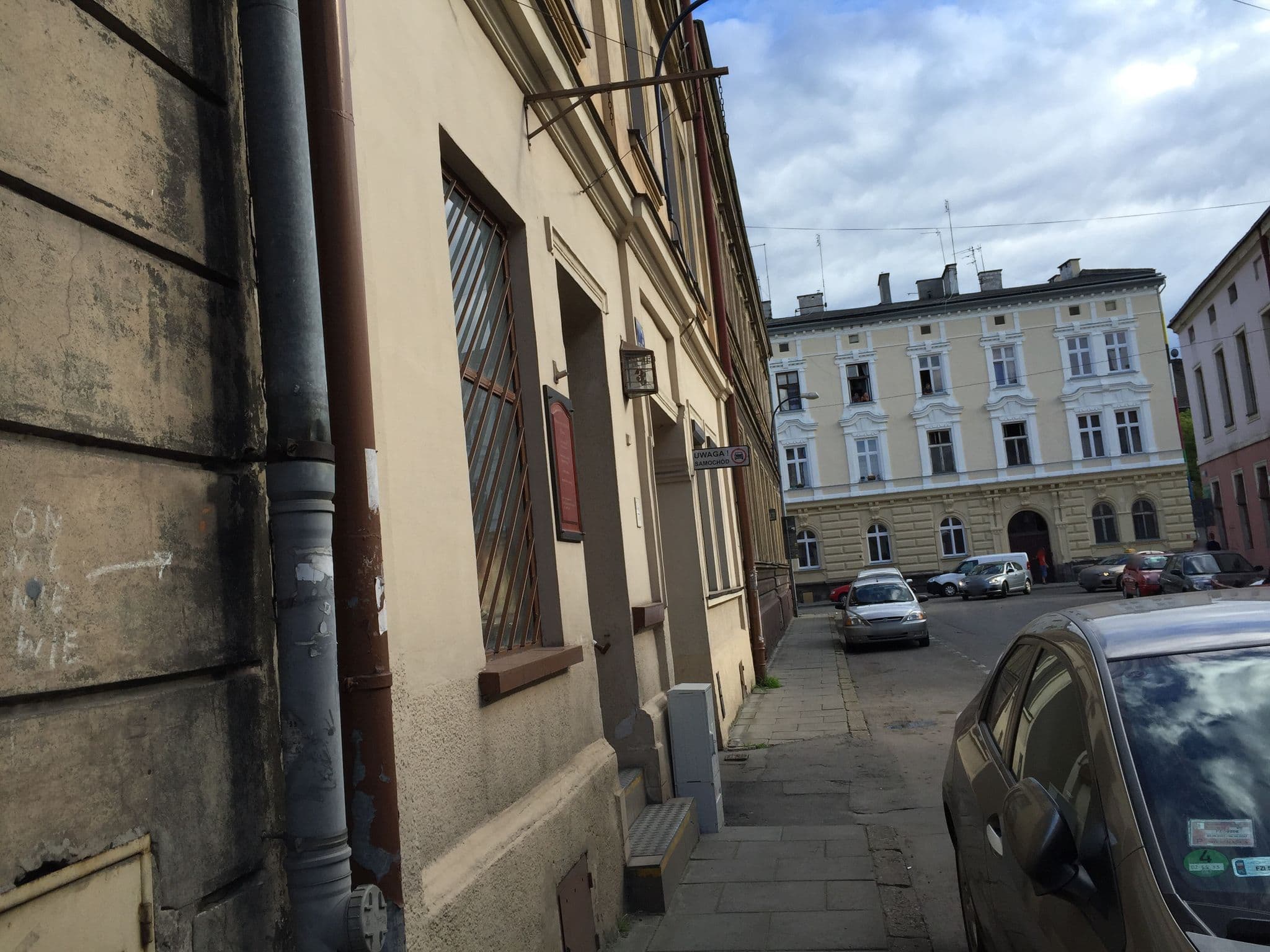 Street view near folk hostel, Kraków — © richlv (CC BY-SA · Mapillary)