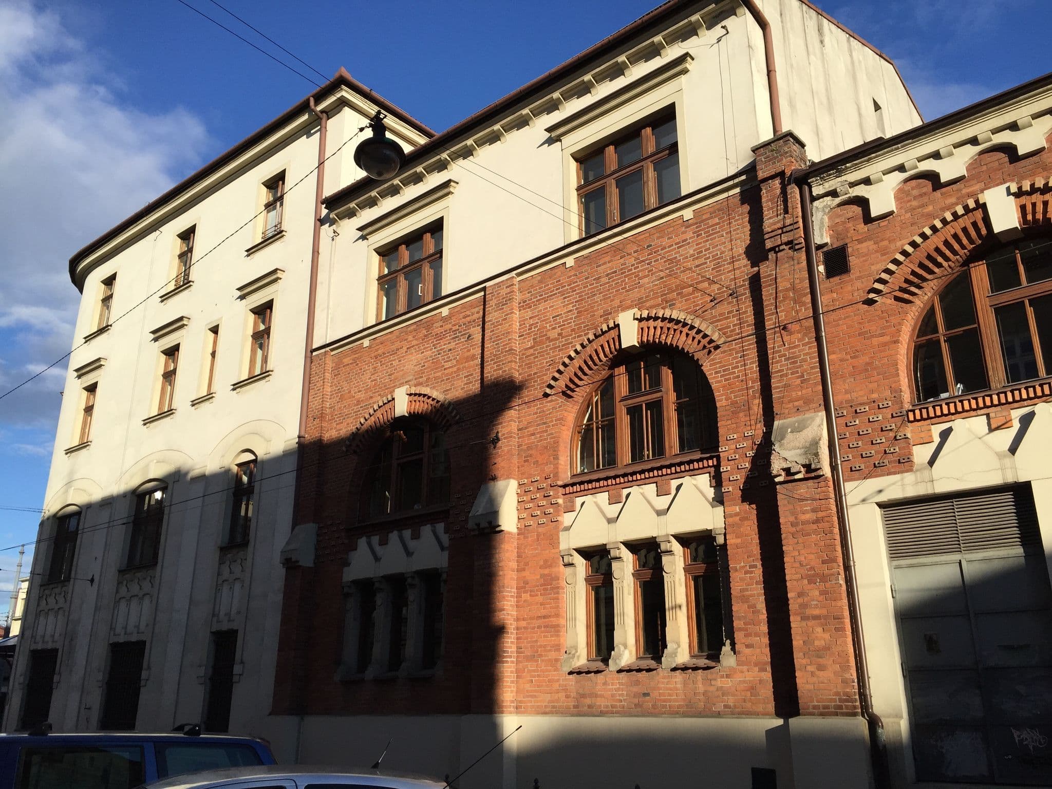 Street view near Apartamenty Galicja, Kraków — © richlv (CC BY-SA · Mapillary)