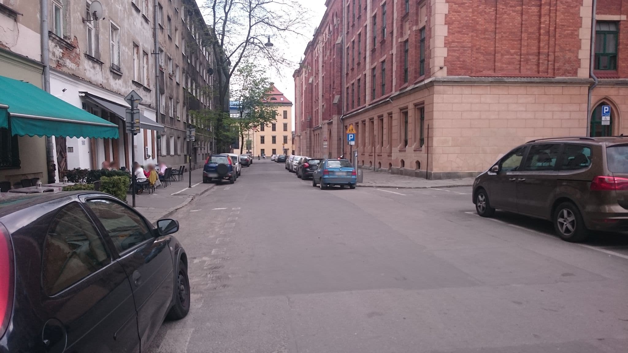 Street view near Yourplace Kazimierz Apartments, Kraków — © thx (CC BY-SA · Mapillary)