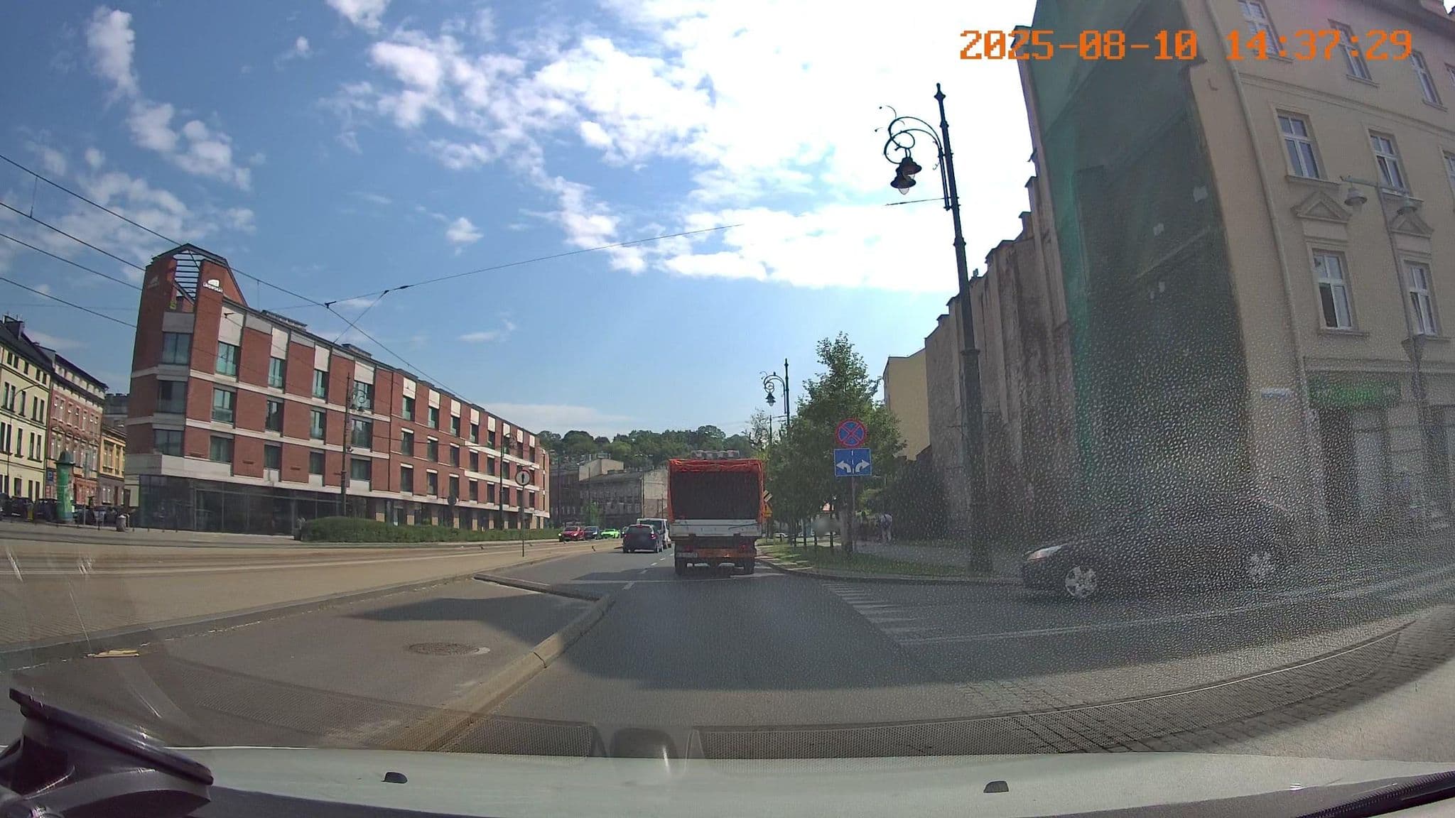 Street view near Lost In Krakow Apartments, Kraków — © jswk (CC BY-SA · Mapillary)