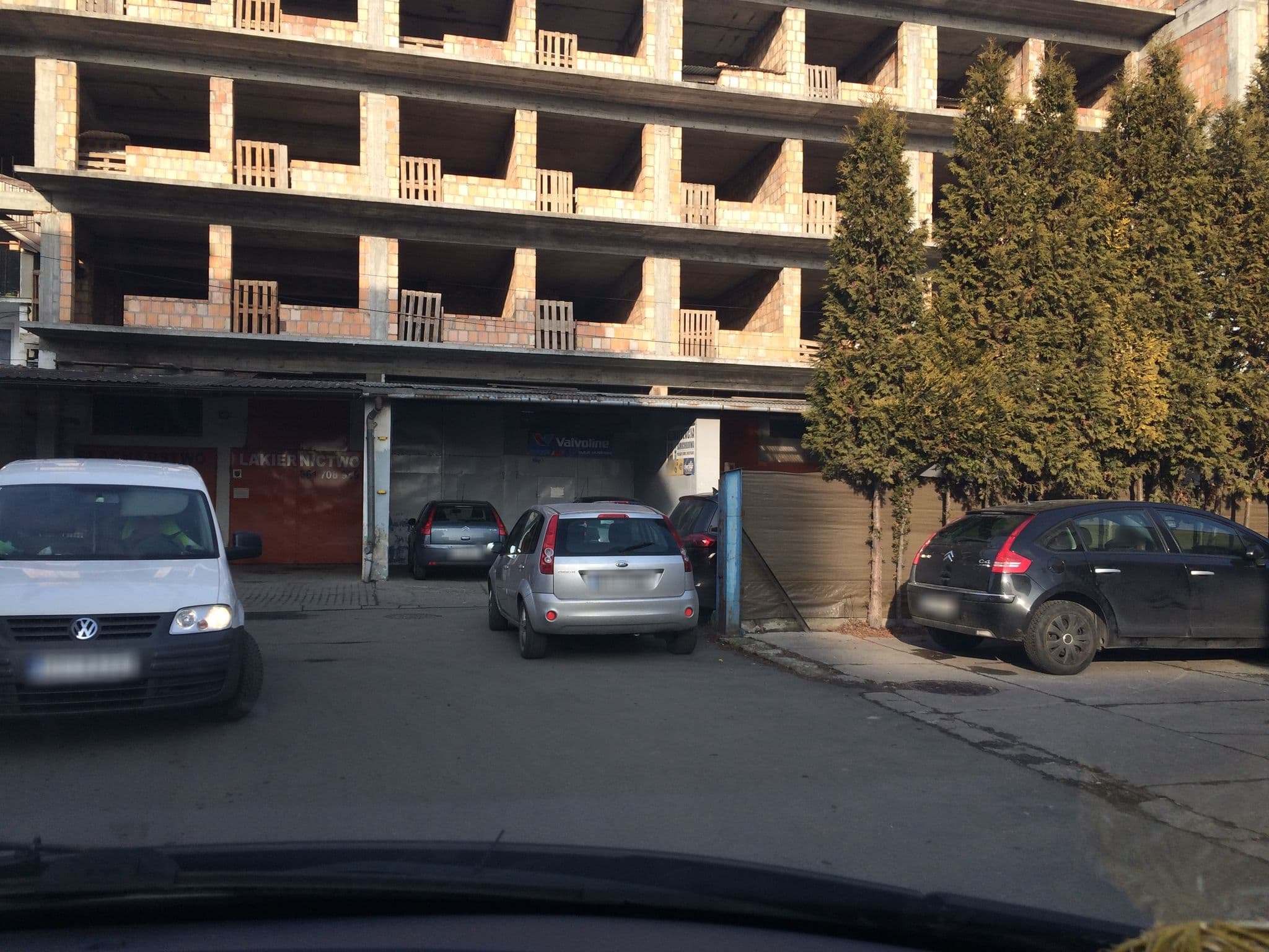 Street view near Lem. Usługi turystyczno - hotelarskie, Grzegórzki — © ekeshkekesh (CC BY-SA · Mapillary)