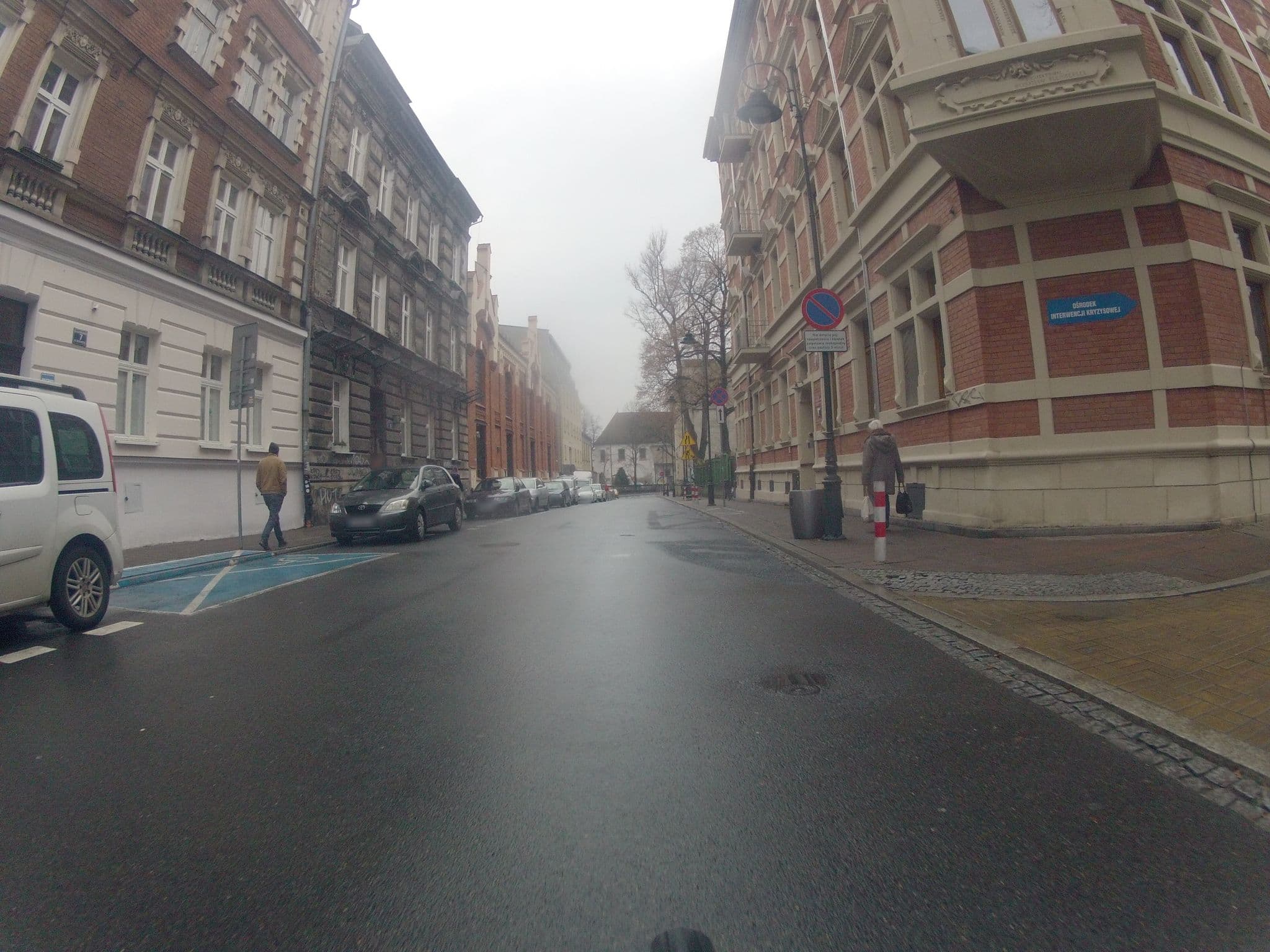 Street view near Concordia Apartments 2, Kraków — © ekeshkekesh (CC BY-SA · Mapillary)