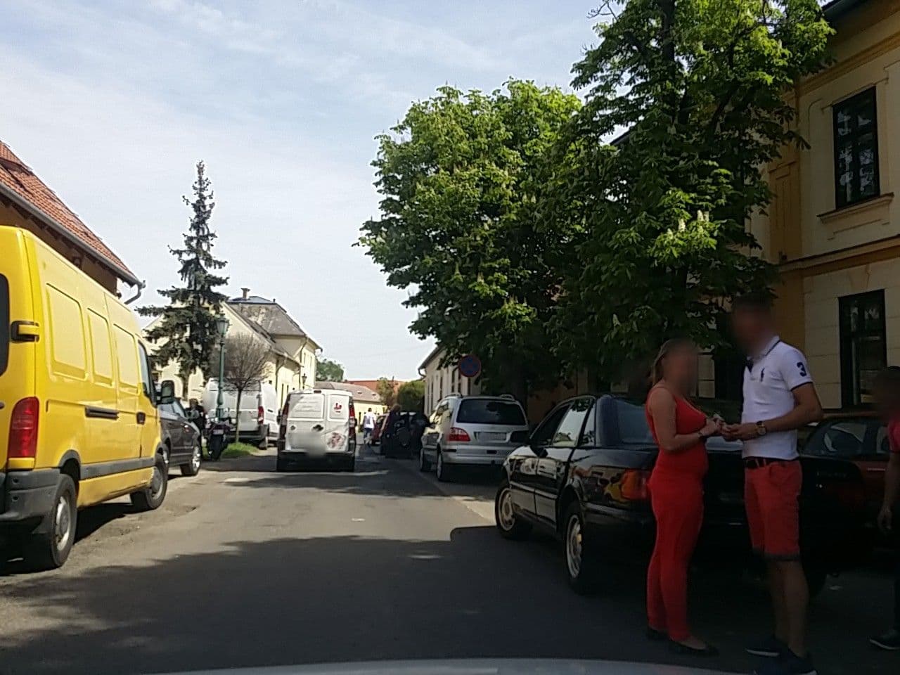 Street view near Burg Apartman, Gyula — © utvonalfelmeresek (CC BY-SA · Mapillary)