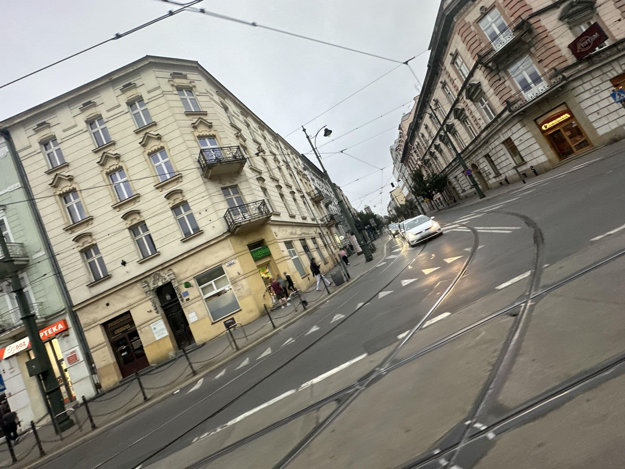 Street view near Harvest Folk Old Town, Grzegórzki — © quickness805 (CC BY-SA · Mapillary)