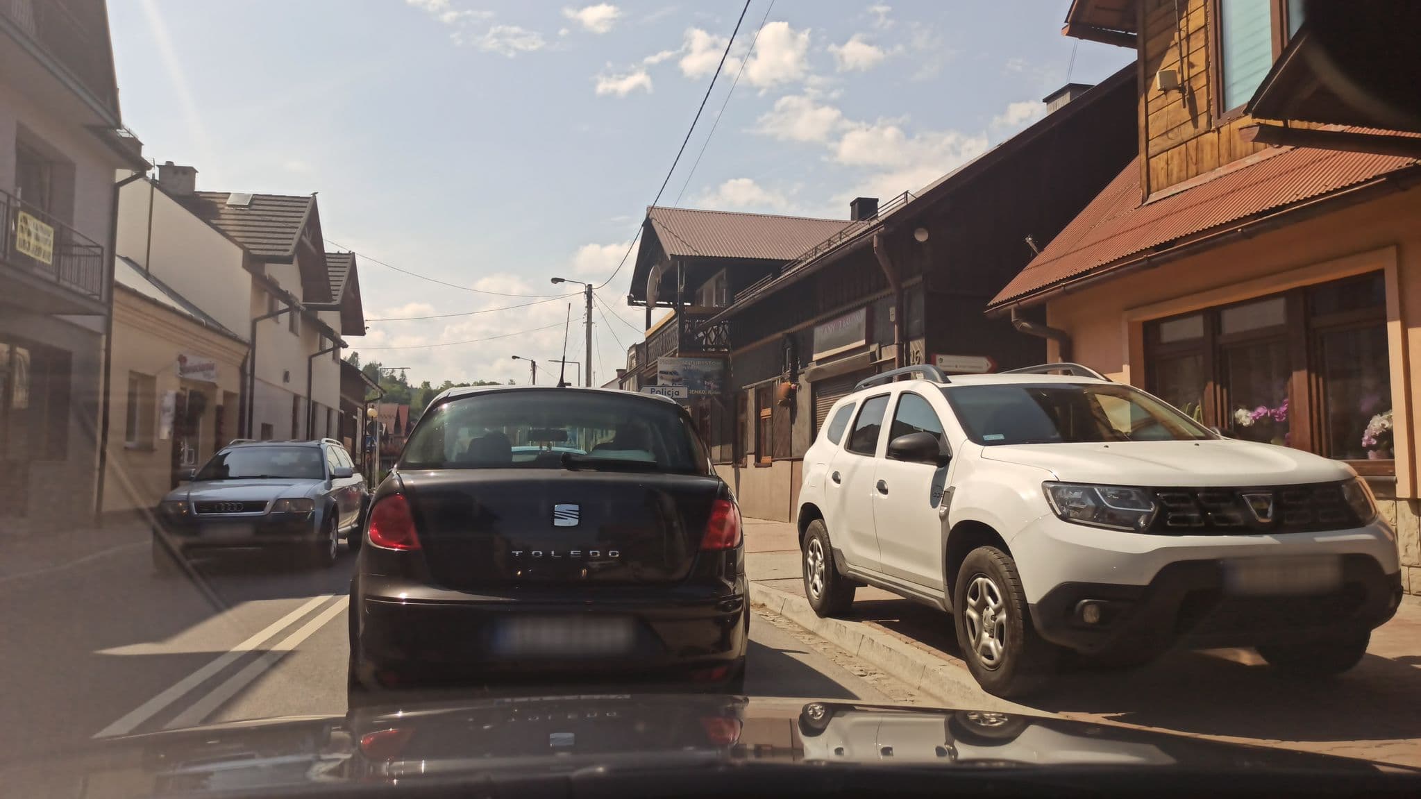 Street view near Głuc Stanisław, Krościenko nad Dunajcem — © gandal543 (CC BY-SA · Mapillary)