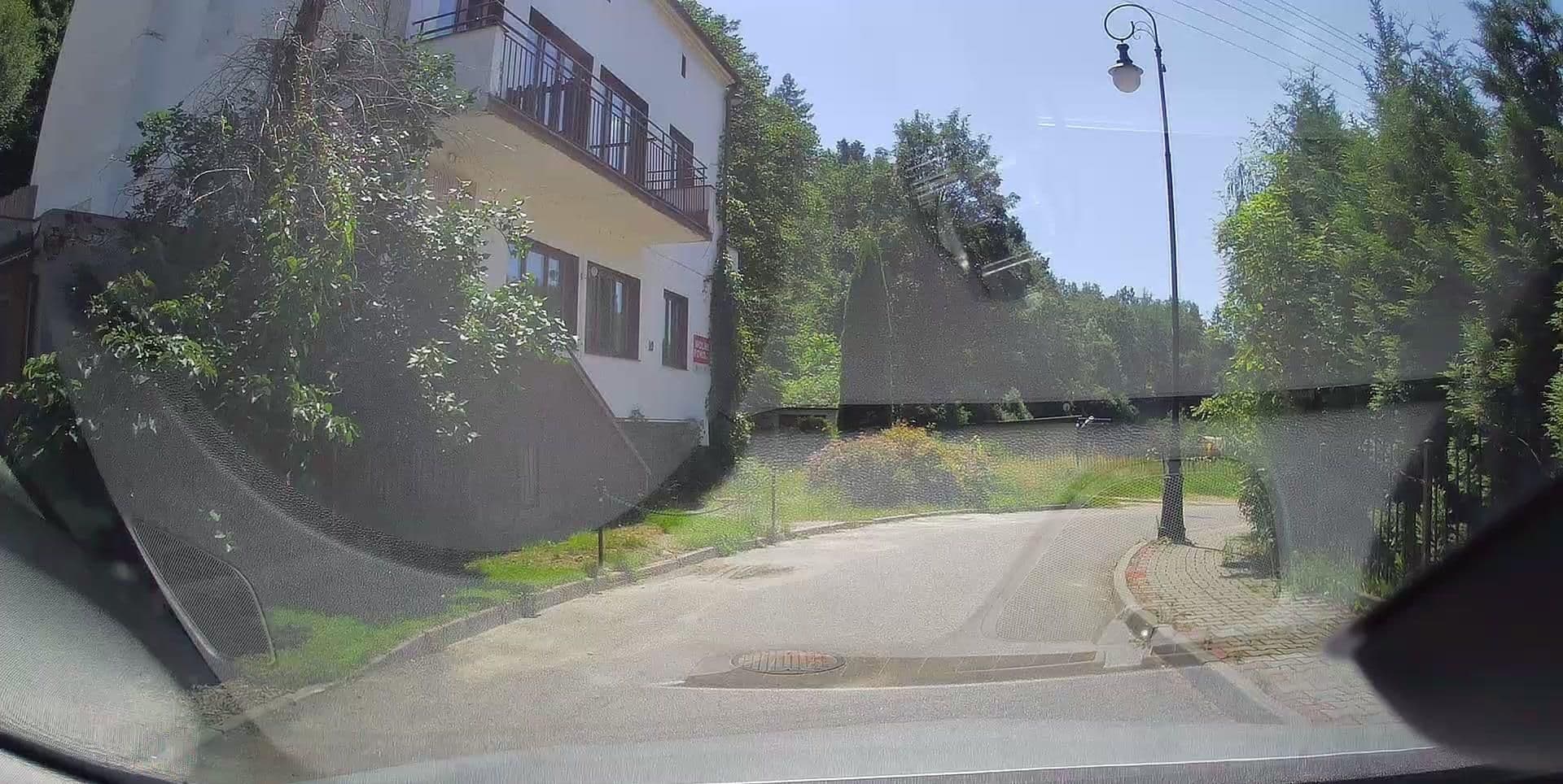 Street view near "Speranza" Wioletta Joanna Wiśniewska, Muszyna — © edc22 (CC BY-SA · Mapillary)
