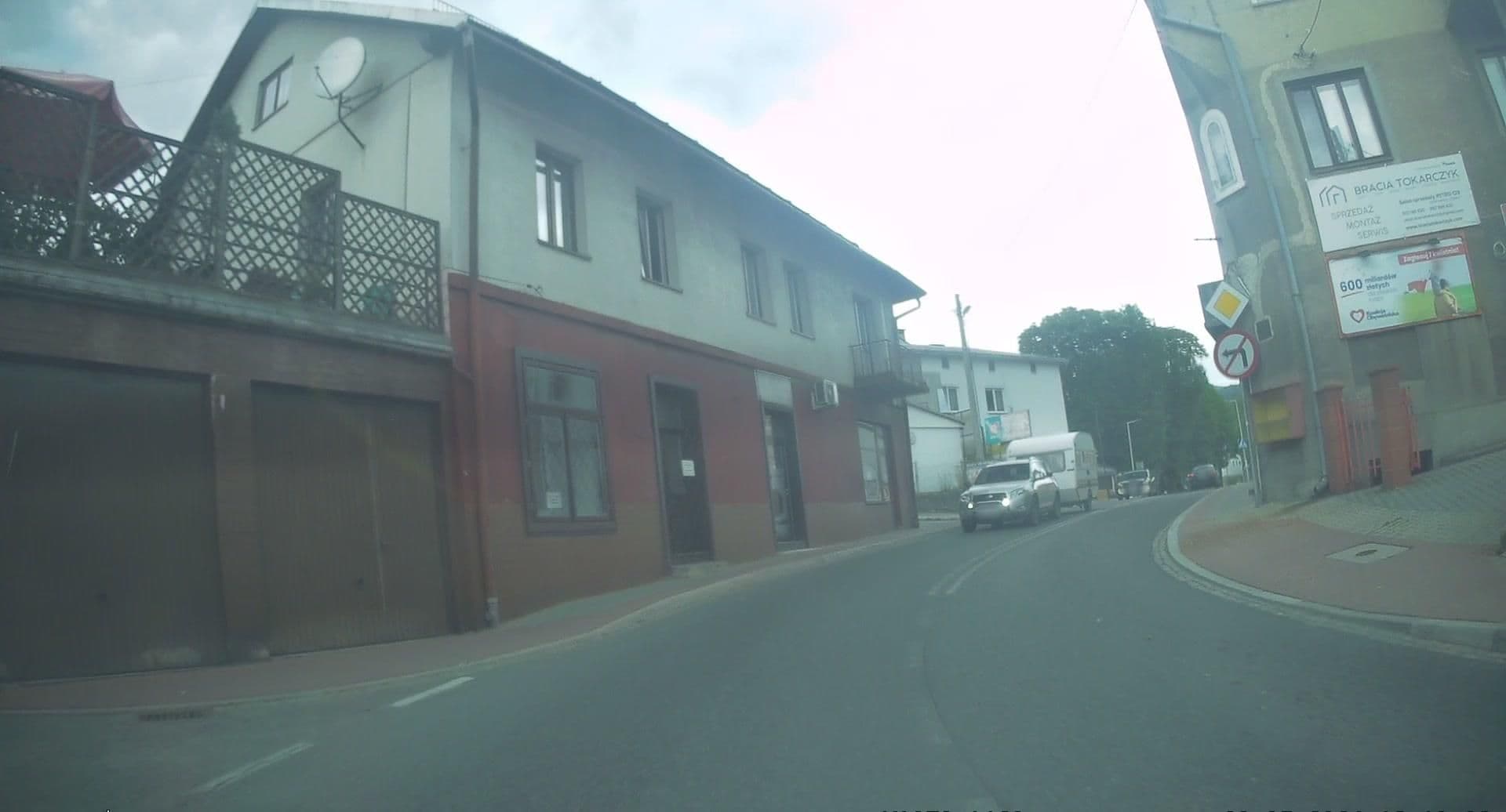 Street view near Ski-Hotel Sucha Dolina - Piwniczna, Piwniczna-Zdrój — © edc22 (CC BY-SA · Mapillary)