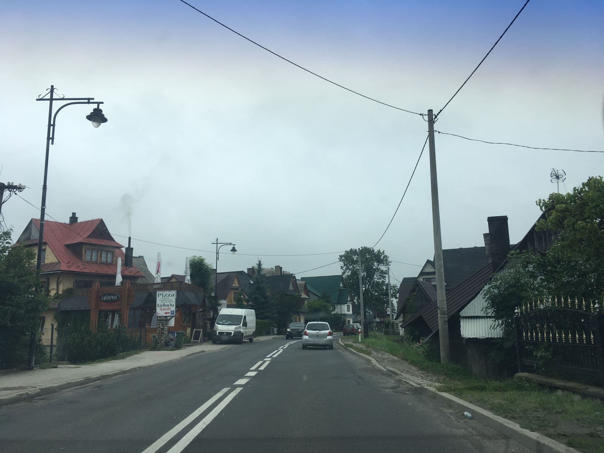Street view near Sztokfisz Janina. Wynajem Pokoi, Bukowina Tatrzańska — © dasza (CC BY-SA · Mapillary)