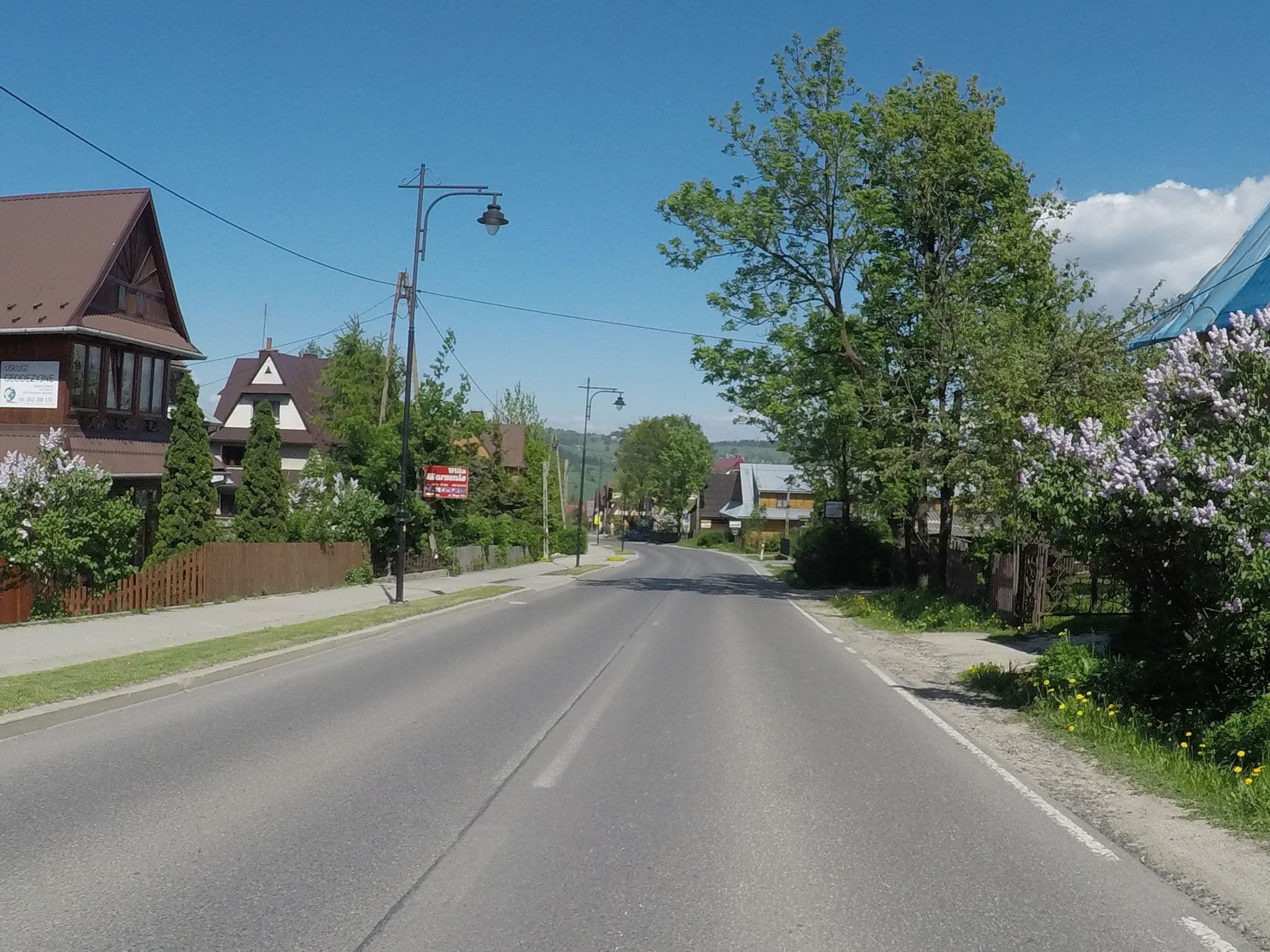 Street view near Budzyńska Renata - F.h.u."Hawrań", Bukowina Tatrzańska — © chrisbeddow (CC BY-SA · Mapillary)