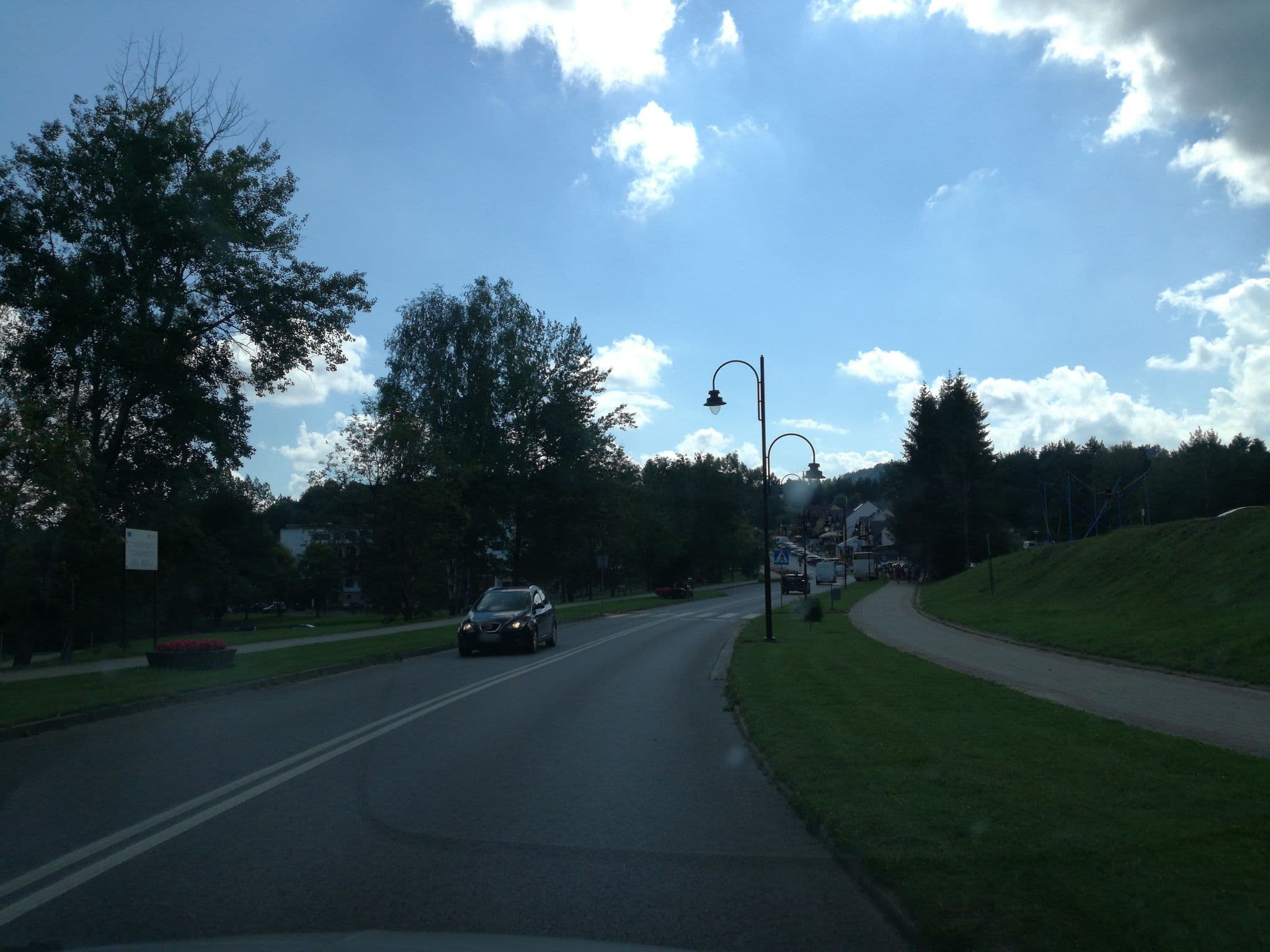 Street view near Pensjonat Giecówka, Uherce Mineralne — © pimpuslaw (CC BY-SA · Mapillary)