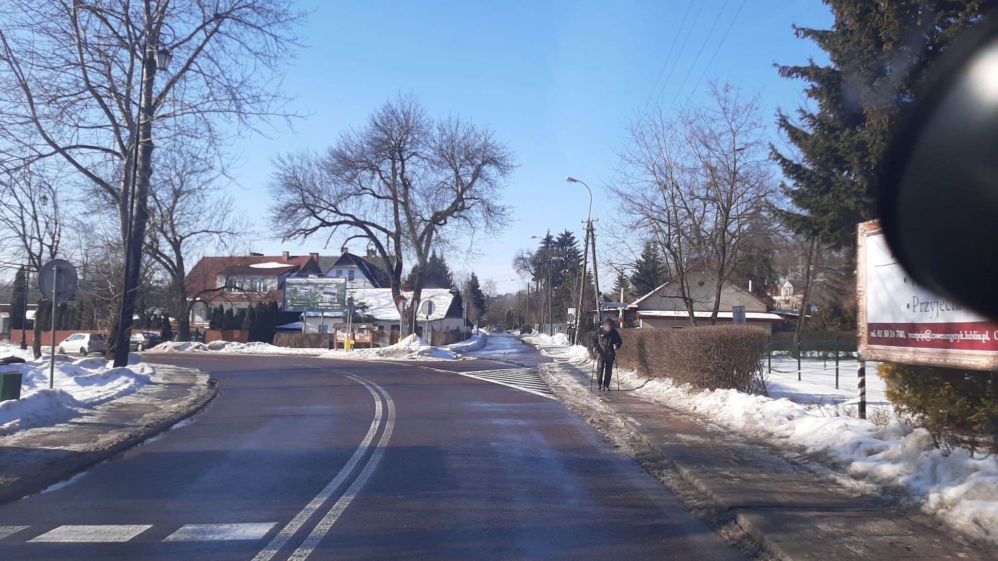Street view near Centrum Szkoleniowo-Wypoczynkowe Energetyk, Nałęczów — © GiulianoMarcocelli (CC BY-SA · Mapillary)