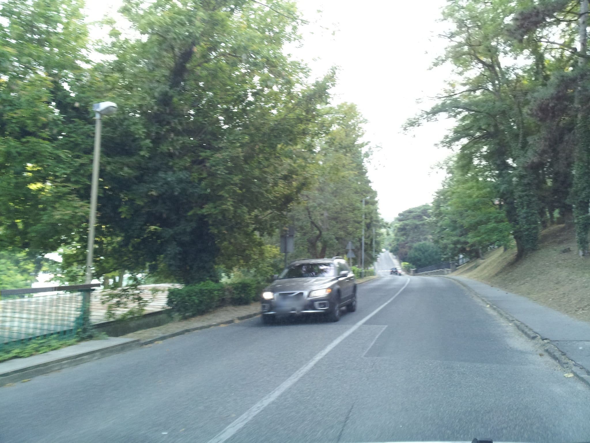 Street view near Oliverlux Aparthotel, Tihany — © kolesajr (CC BY-SA · Mapillary)