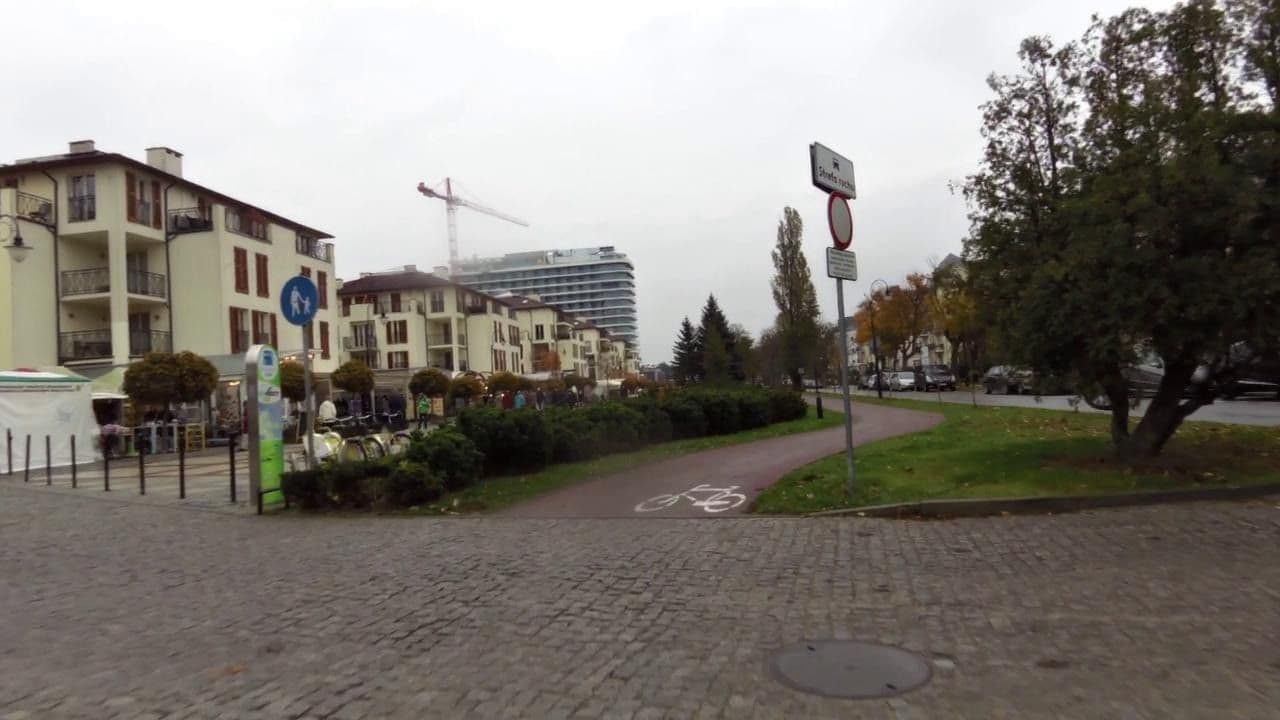 Street view near ApartNet, Świnoujście — © masterofnoroad (CC BY-SA · Mapillary)