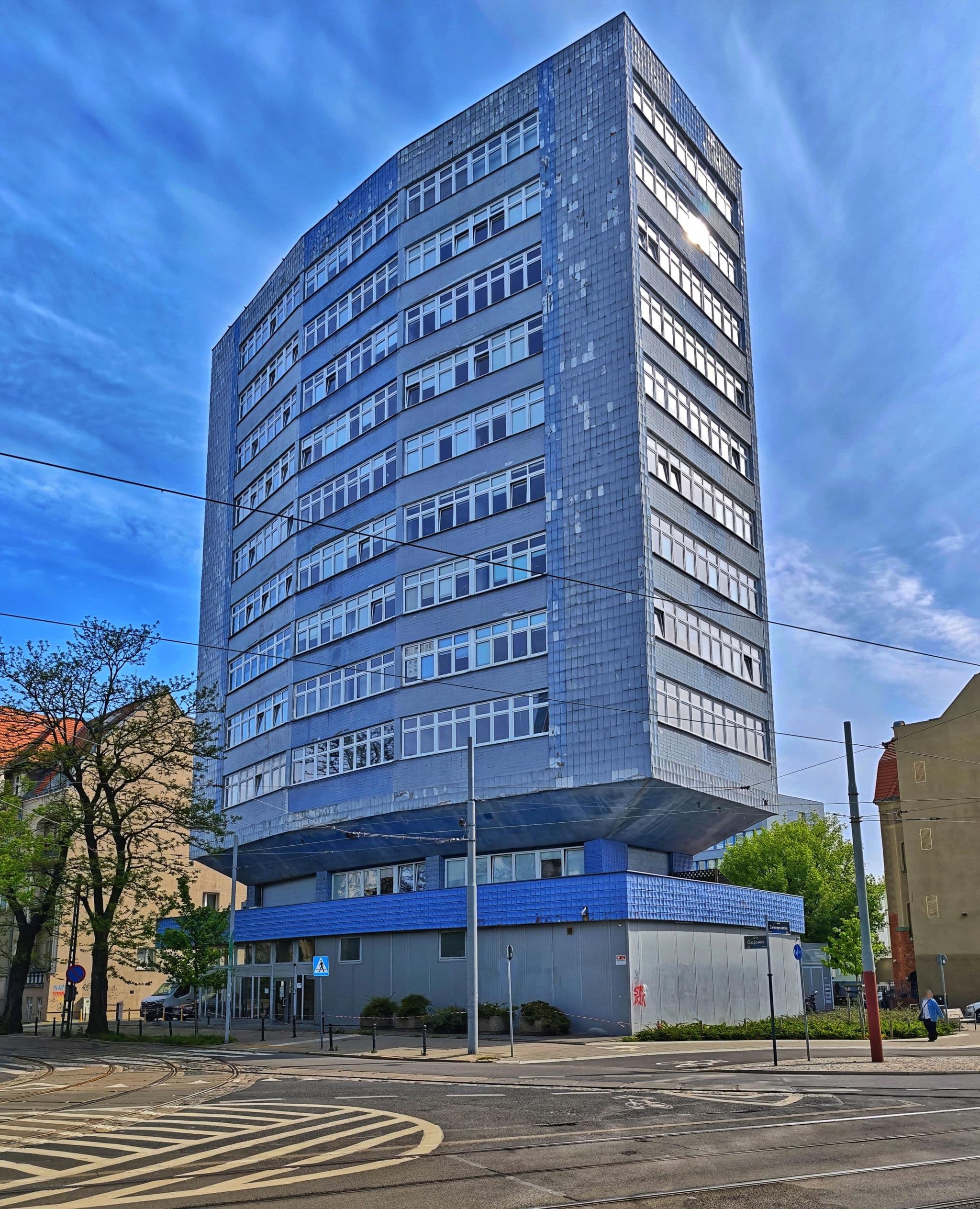 Street view near Apartamenty I.M.A., Poznań — © km2bp (CC BY-SA · Mapillary)